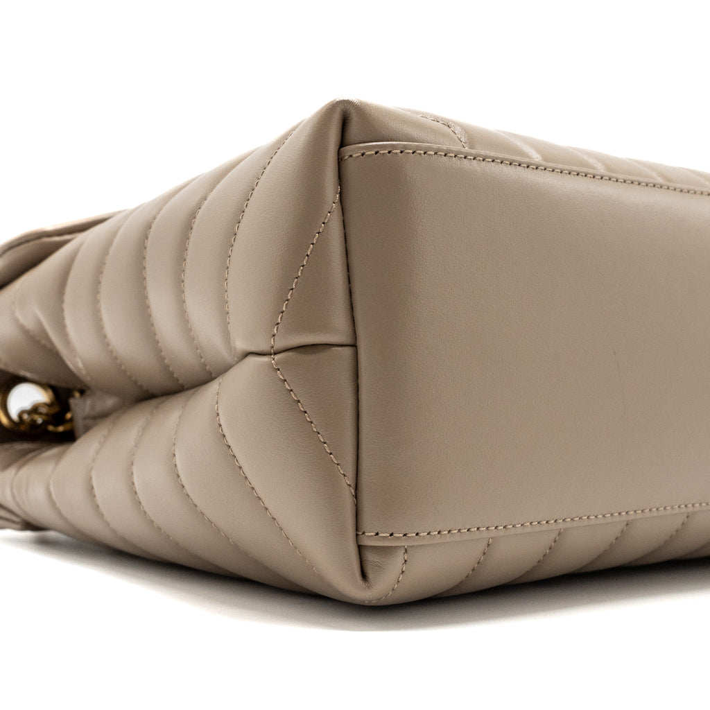 saint-laurent-medium-loulou-shoulder-bag-beige-ghw