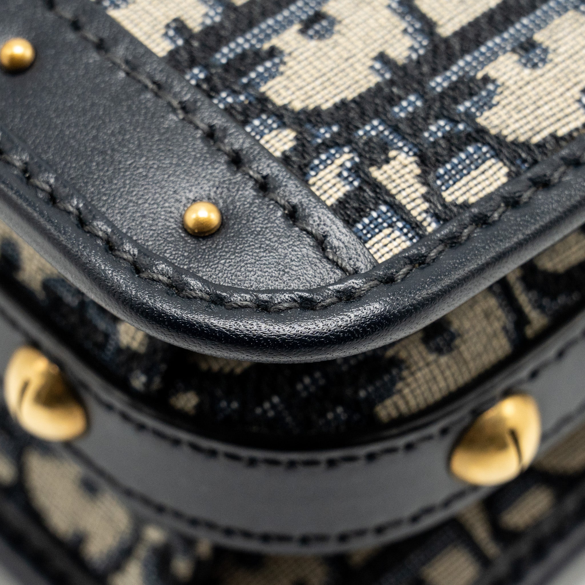 dior-addict-vertical-messenger-bag-oblique-canvas-blue-ghw-1