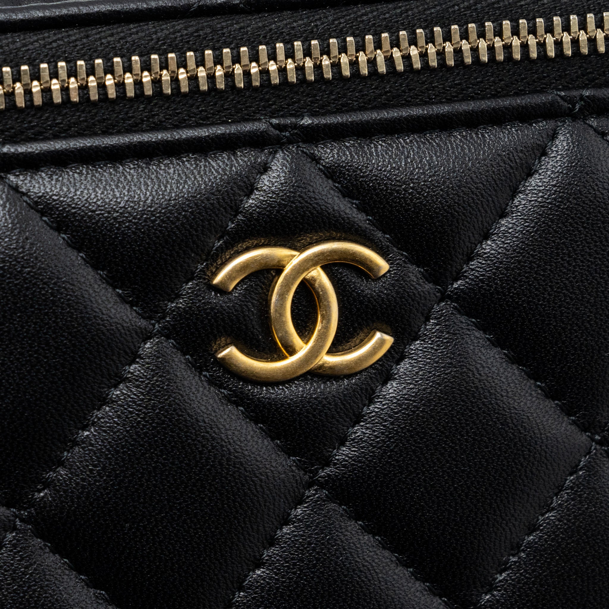 copy-of-chanel-top-handle-long-vanity-with-chain-lambskin-black-lghwmicrochip