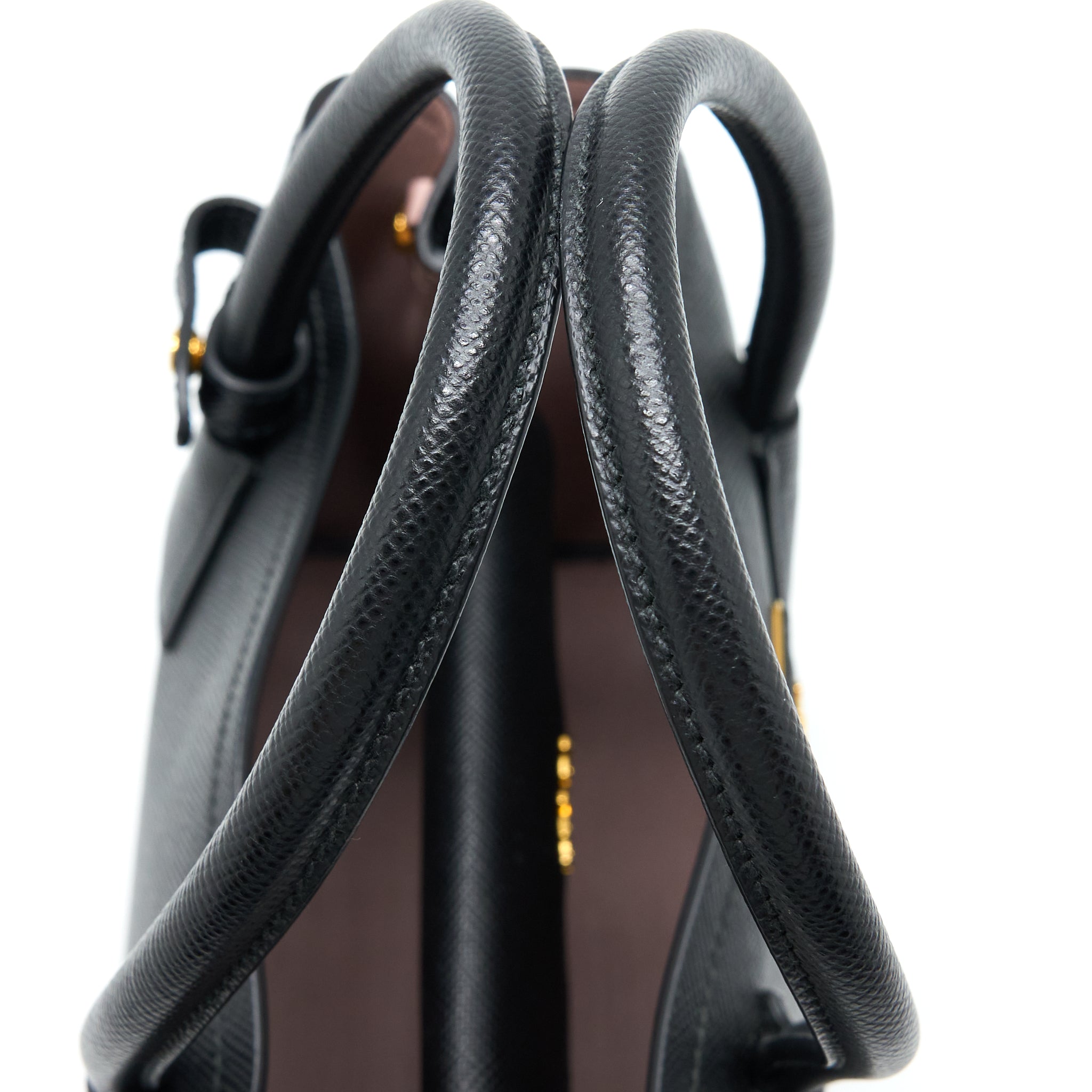 prada-double-bag-saffiano-calfskin-black-ghw