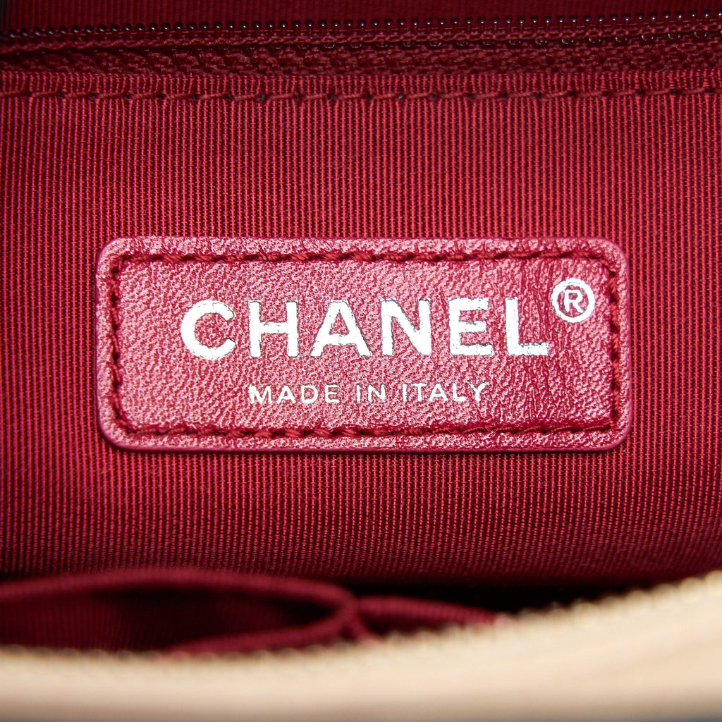 chanel-gabrielle-hobo-bag-beige-black