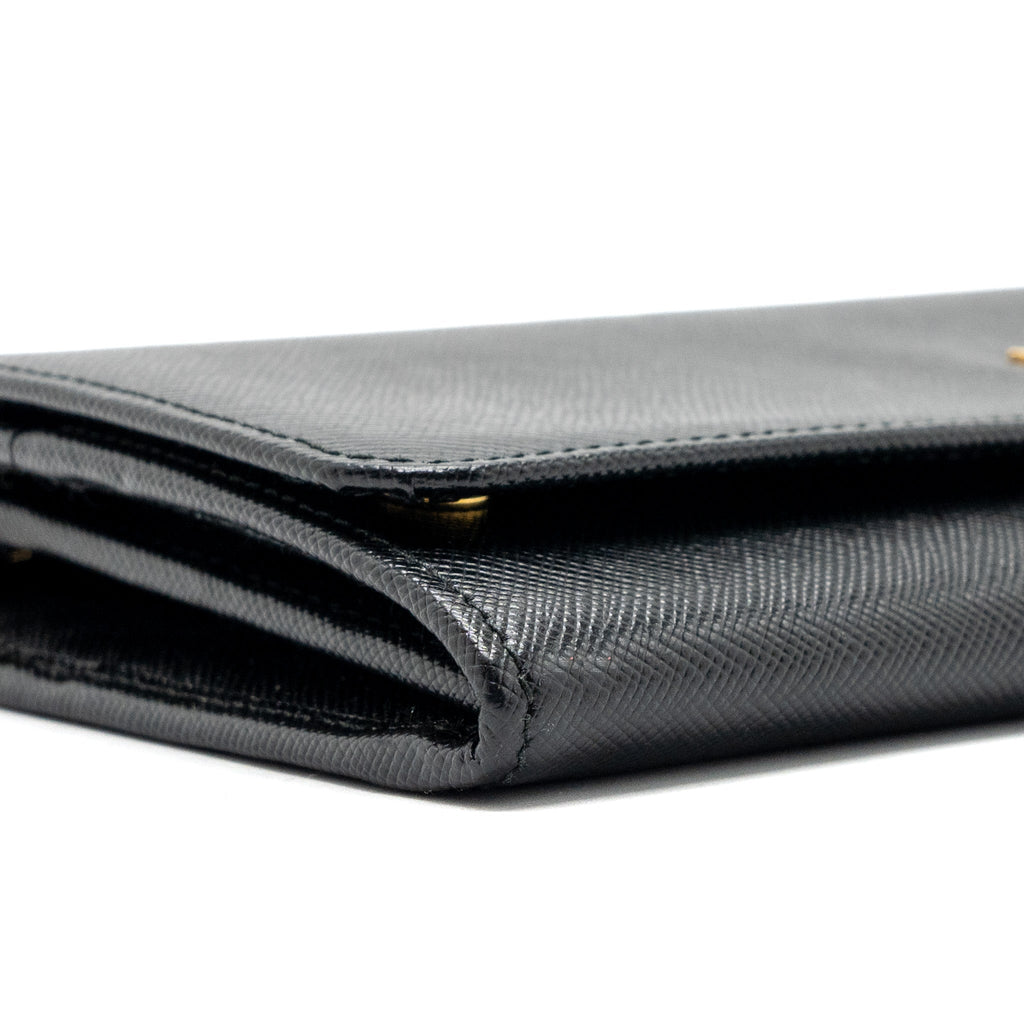 prada-long-wallet-with-chain-saffiano-leahter-black-ghw