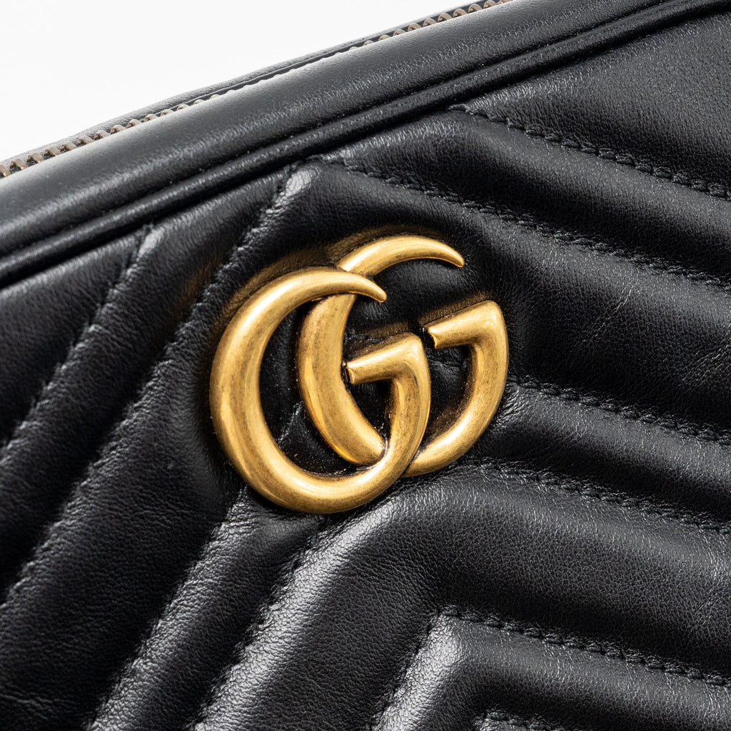 gucci-gg-marmont-matelasse-mini-camera-bag-calfskin-black-ghw
