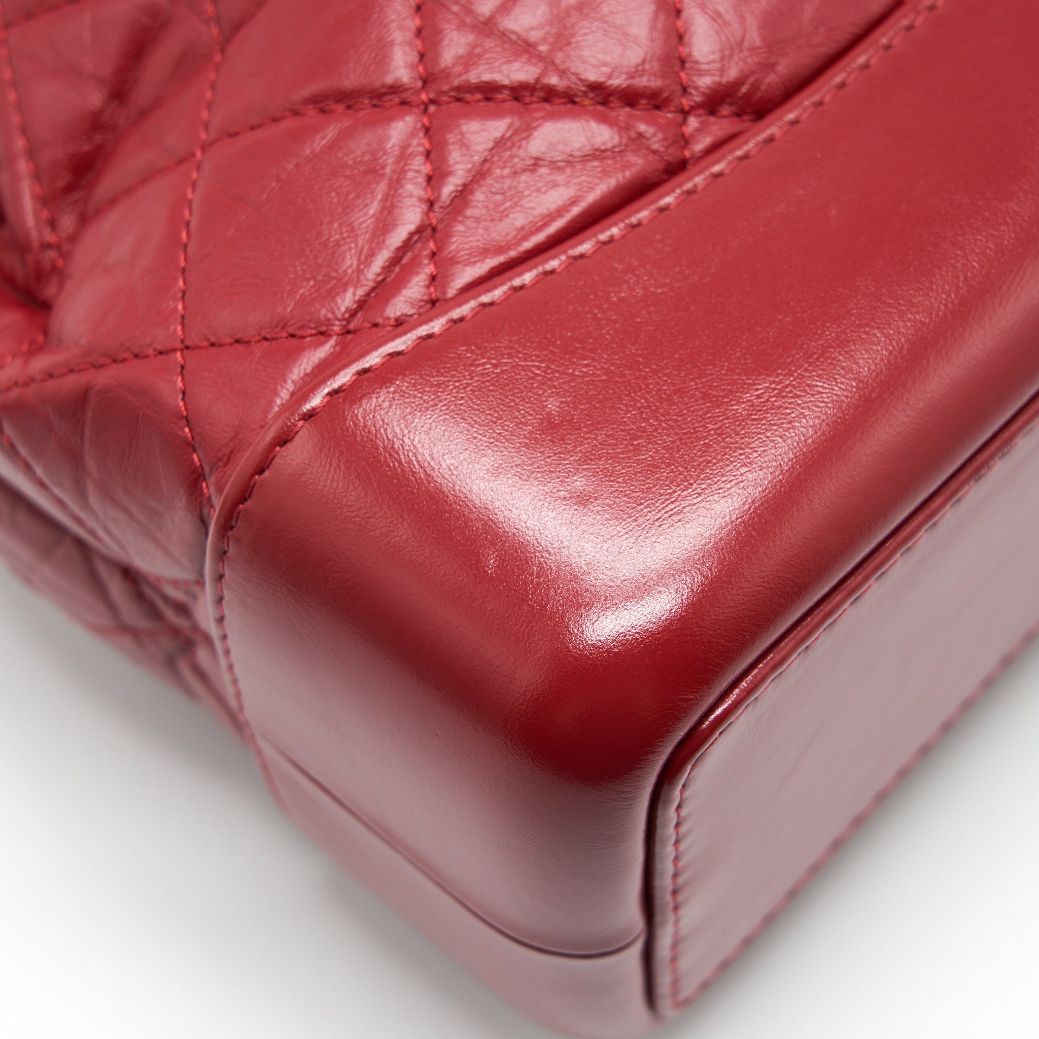 chanel-small-gabrielle-backpack-aged-calfskin-red-with-gold-sliver-hardware