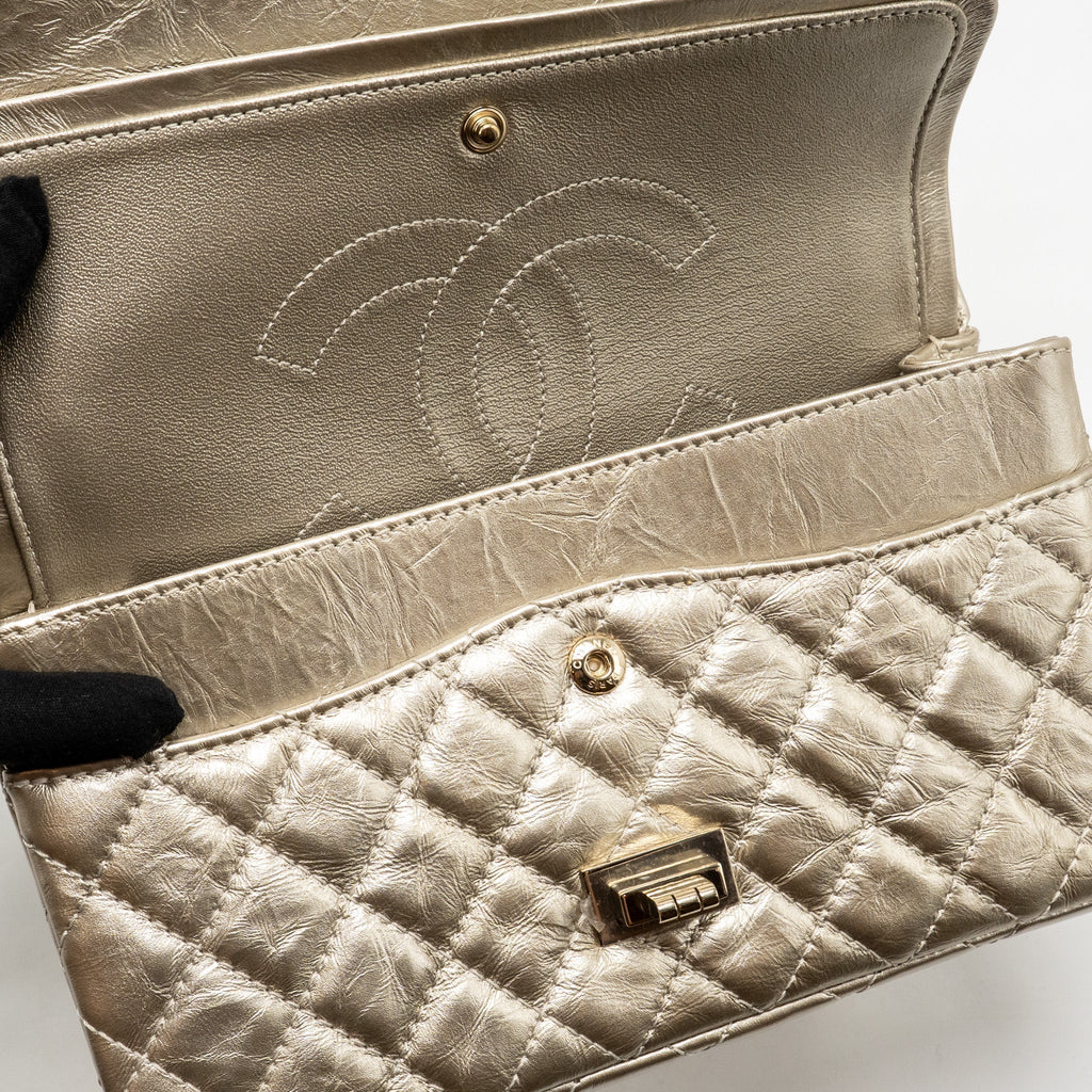 chanel-small-2-55-reissue-double-flap-bag-aged-calfskin-metallic-light-gold-with-lghw