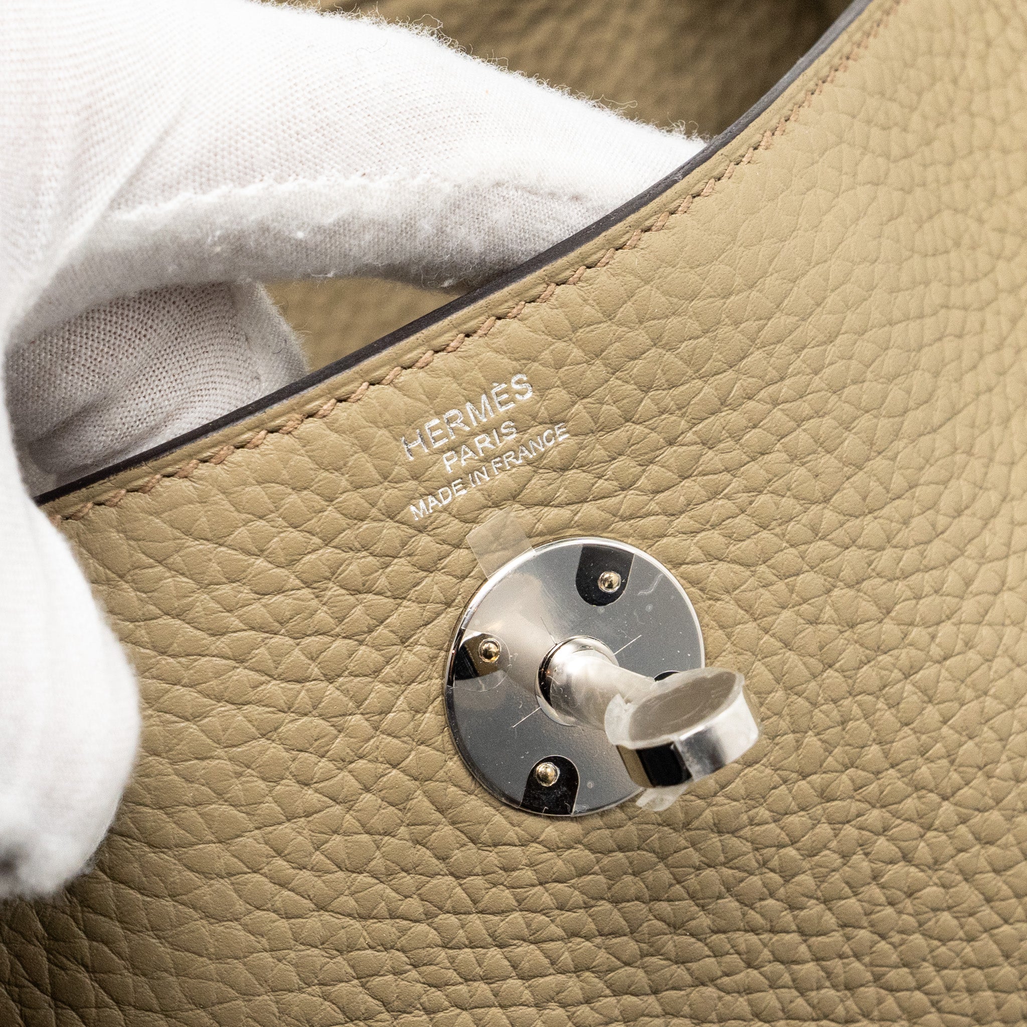 hermes-lindy-26-clemence-8q-beige-marfa-shw-stamp-w-copy