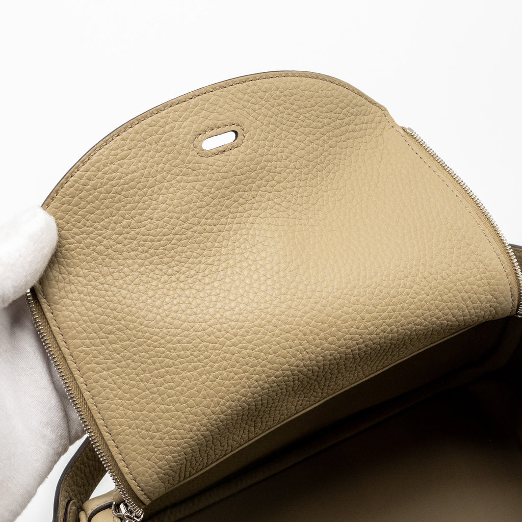 hermes-lindy-26-clemence-8q-beige-marfa-shw-stamp-w-copy