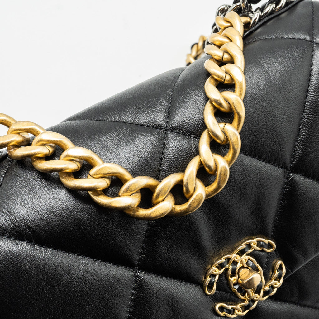 chanel-medium-19-bag-goatskin-black-multicolor-hardware