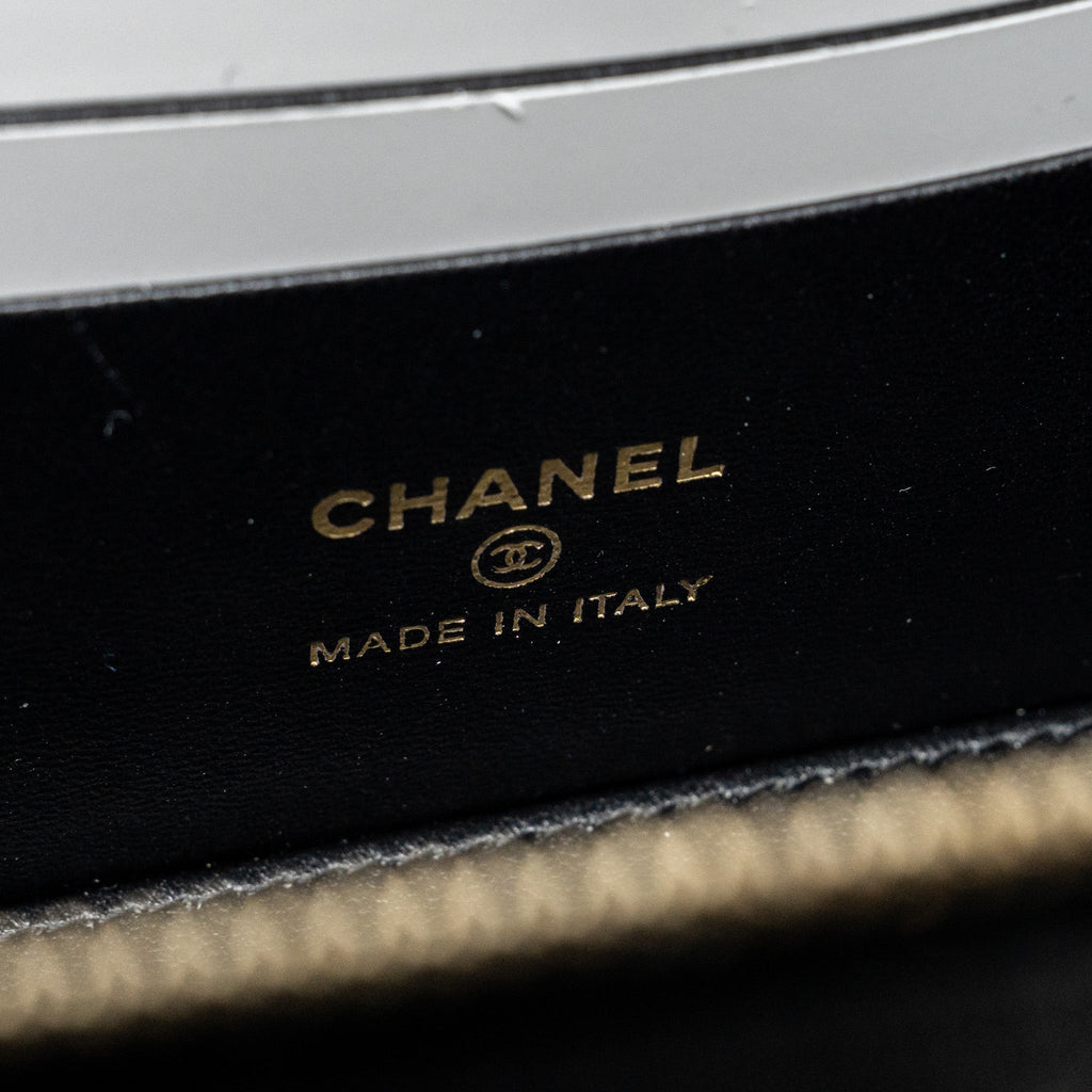 copy-of-chanel-detail-top-handle-long-vanity-with-chains-lambskin-black-ghwmicrochip