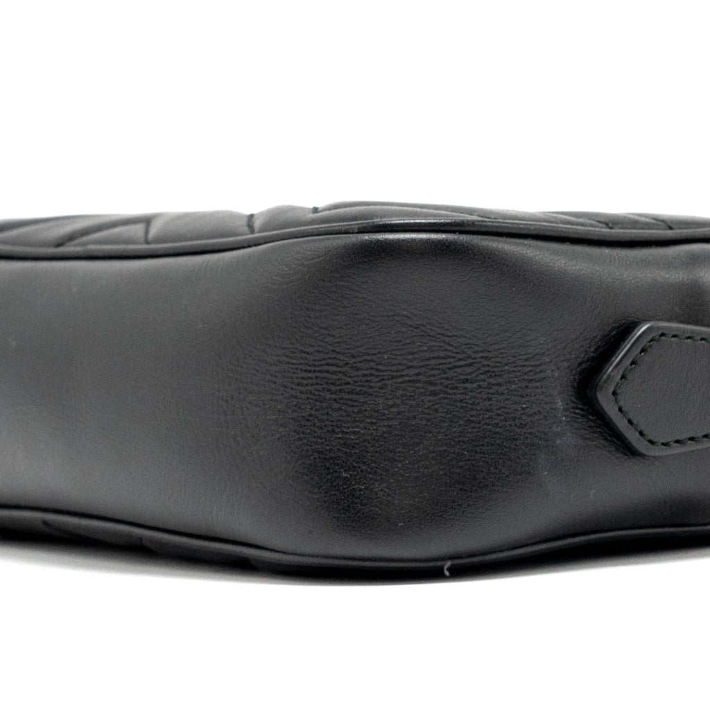 gucci-gg-marmont-matelasse-mini-camera-bag-calfskin-black-ghw