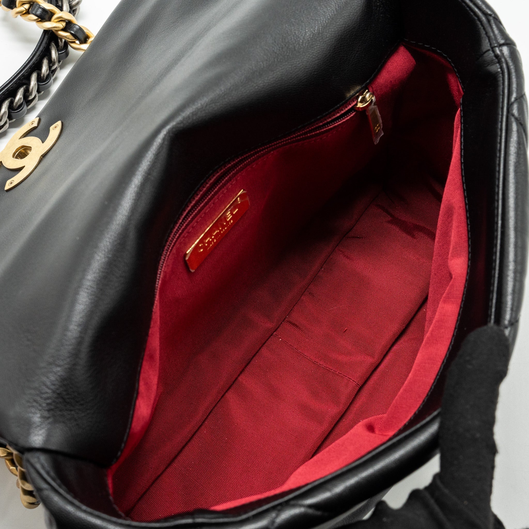 chanel-medium-19-bag-goatskin-black-multicolor-hardware