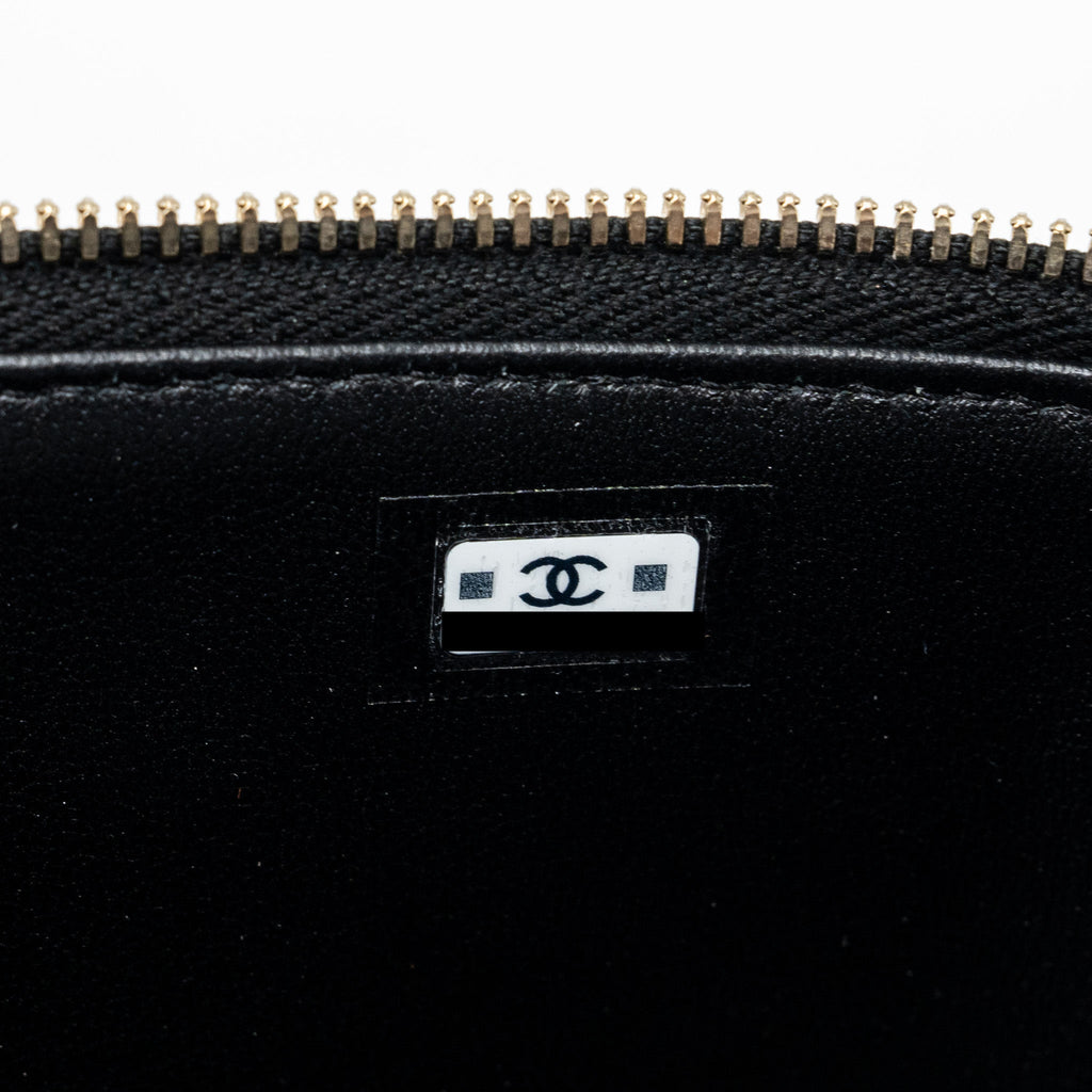 copy-of-chanel-detail-top-handle-long-vanity-with-chains-lambskin-black-ghwmicrochip