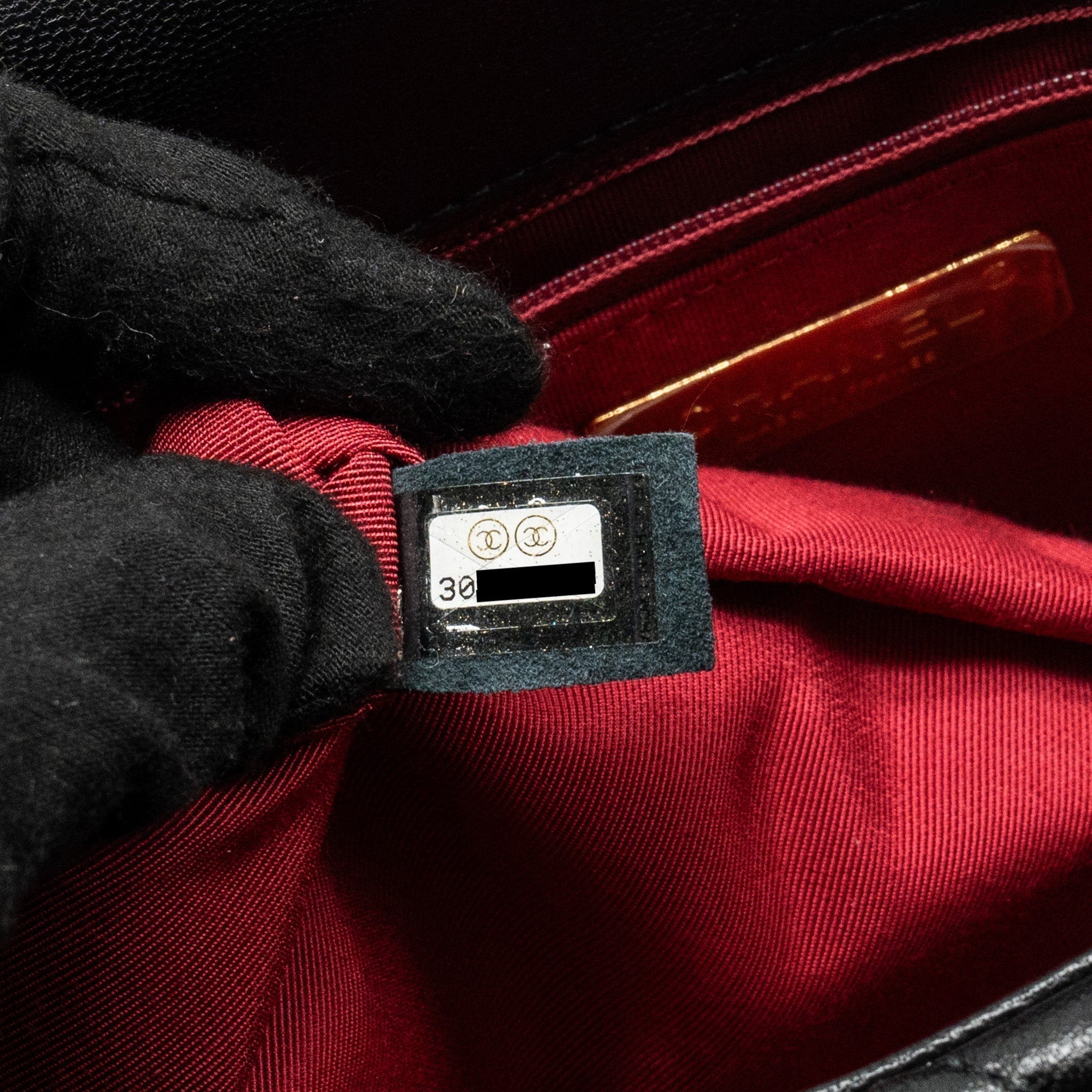 chanel-medium-19-bag-goatskin-black-multicolor-hardware
