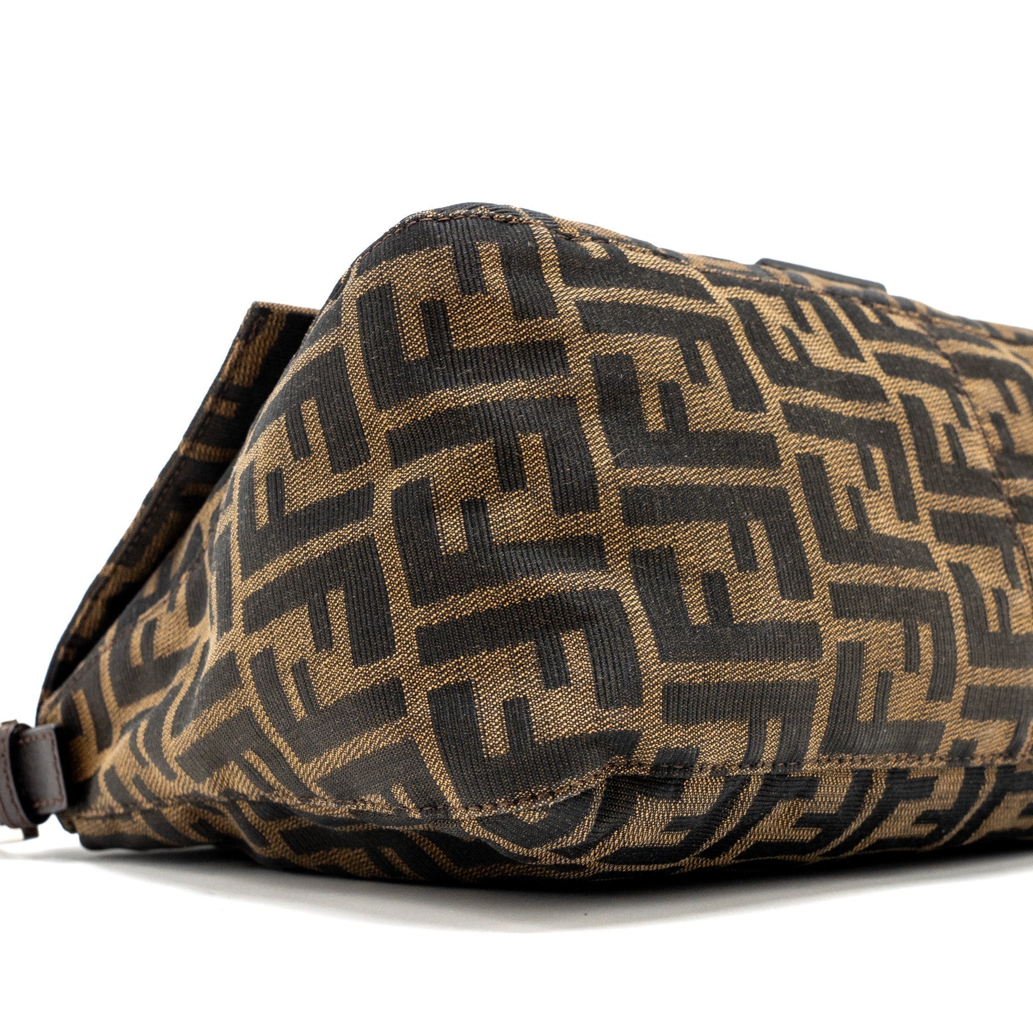 fendi-vintage-zucca-mamma-baguette-bag-canvas-brown-shw