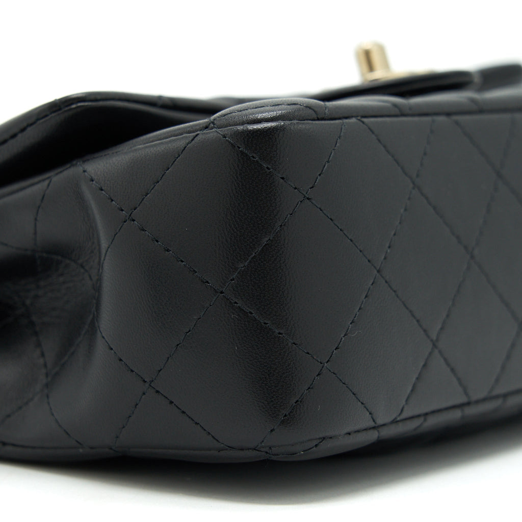 chanel-mini-rectangular-flap-bag-lambskin-black-lghwmicrochip