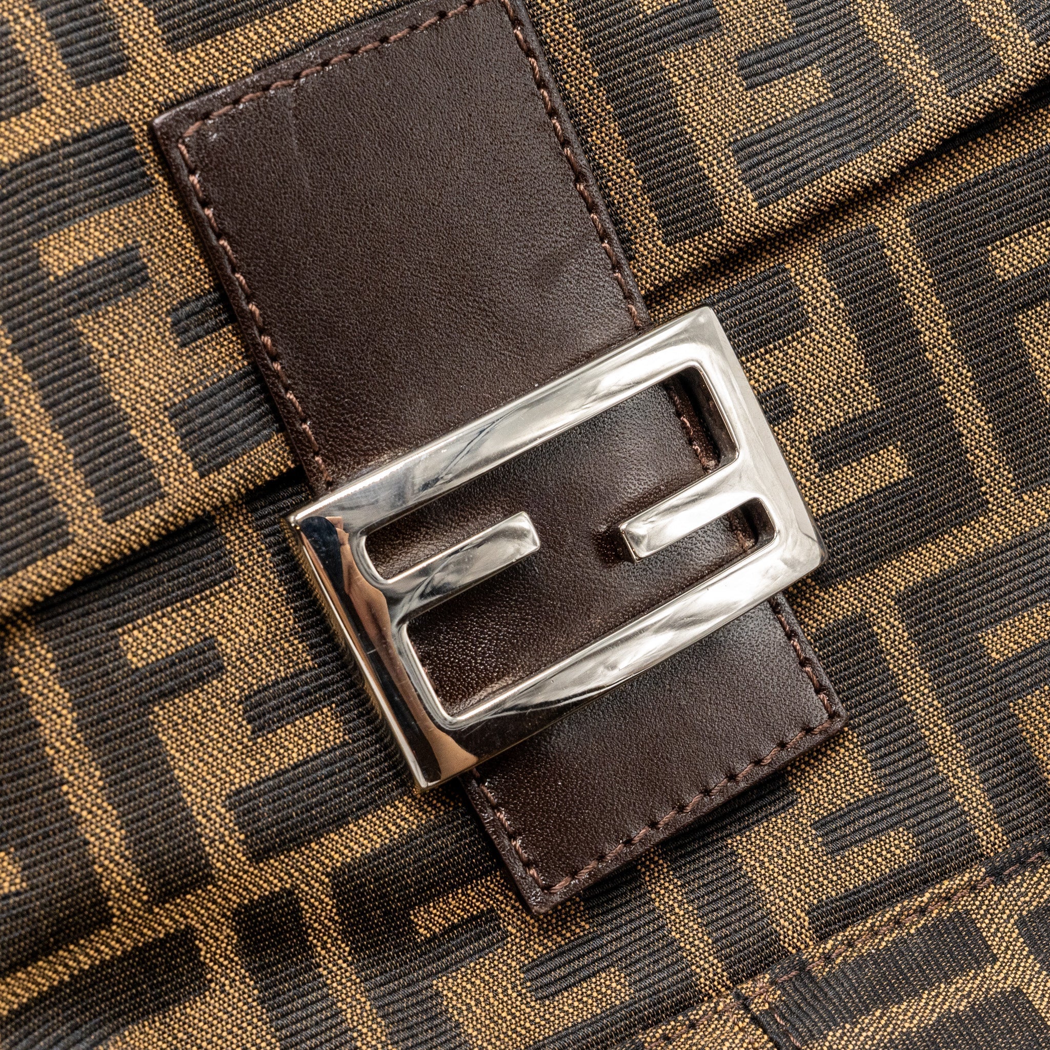 fendi-vintage-zucca-mamma-baguette-bag-canvas-brown-shw