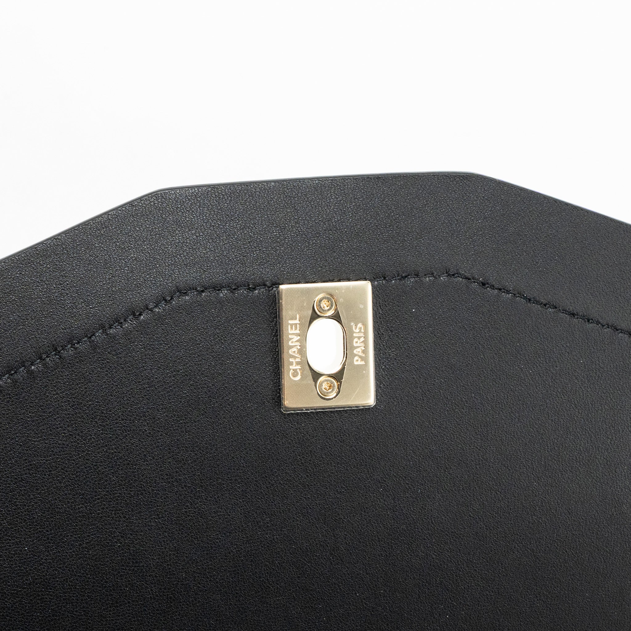 chanel-envelop-flap-bag-caviar-black-lghw