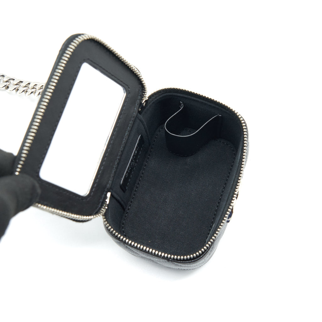 chanel-22s-mini-vanity-with-coco-giant-chain-caviar-black-shw