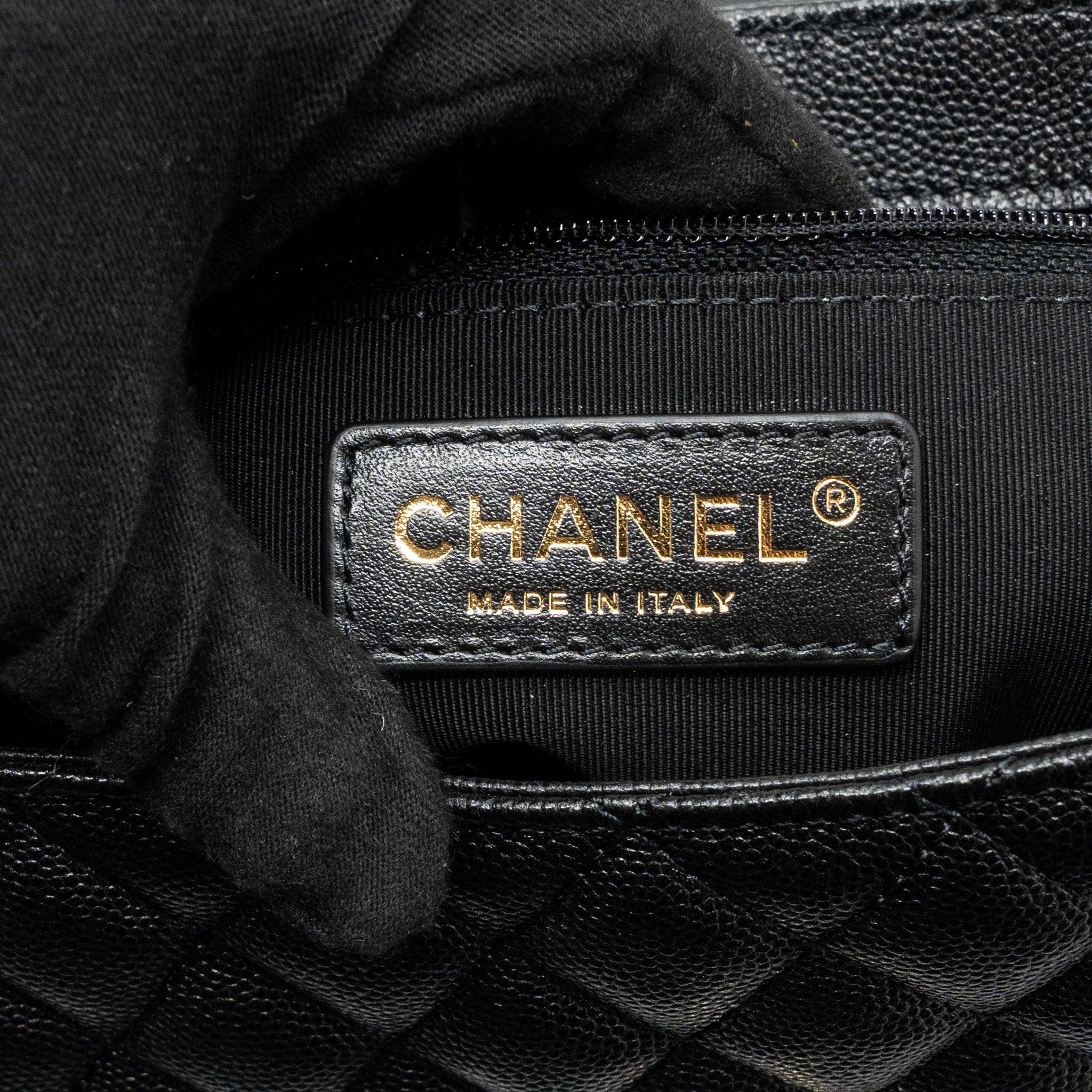 chanel-envelop-flap-bag-caviar-black-lghw