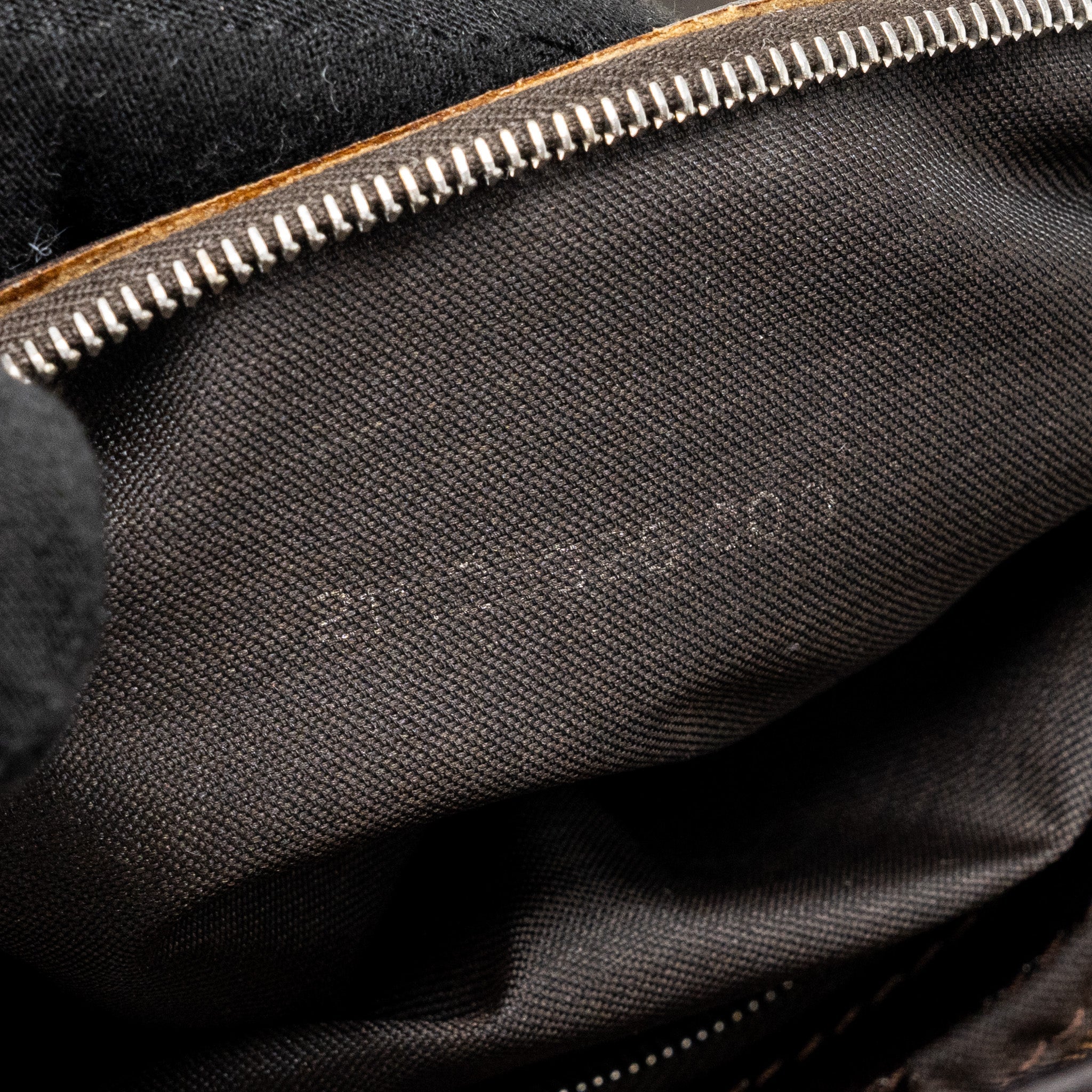 fendi-vintage-zucca-mamma-baguette-bag-canvas-brown-shw