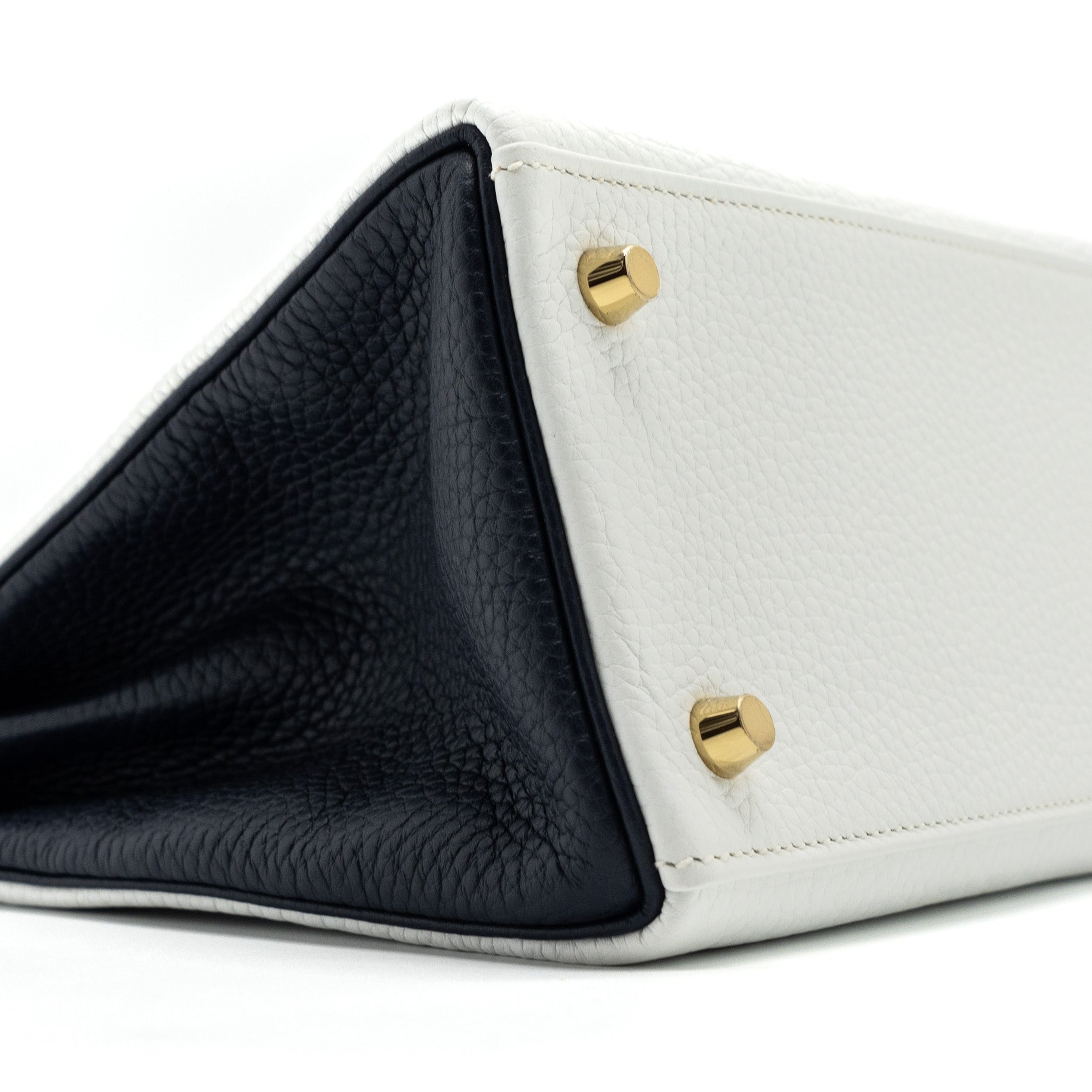 hermes-kelly-28-special-order-clemence-leather-blanc-black-brushed-ghw
