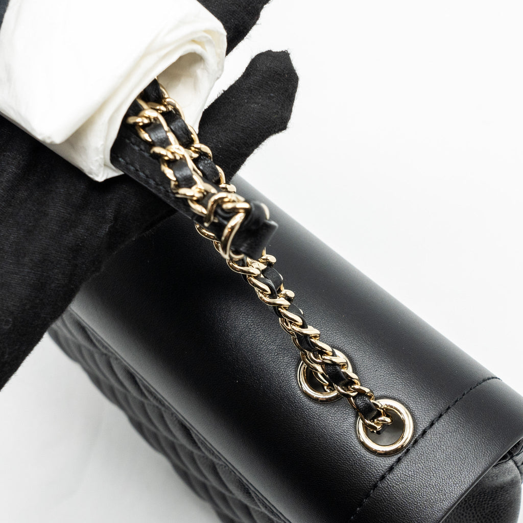 chanel-envelop-flap-bag-caviar-black-lghw