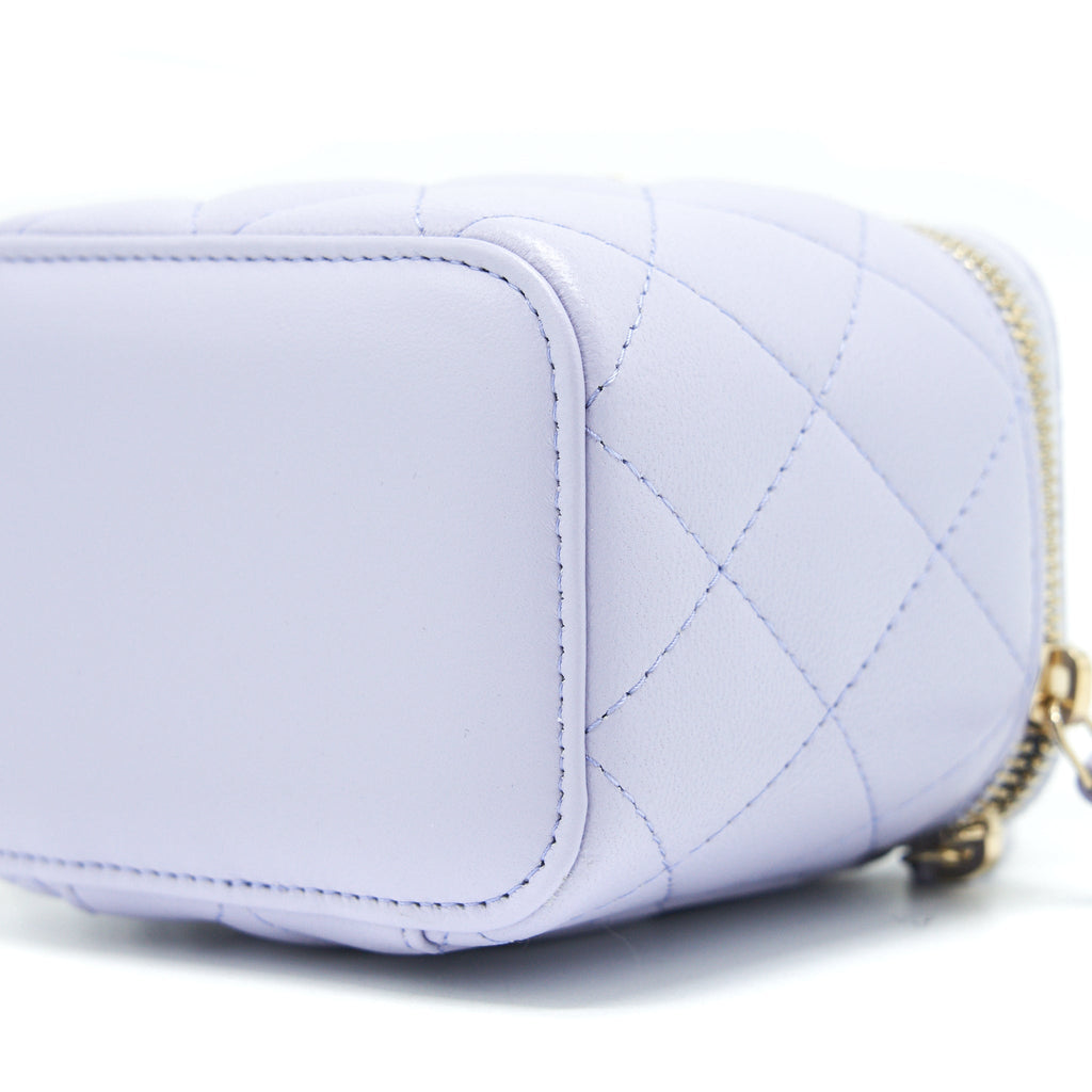 chanel-21k-mini-top-handle-vanity-with-chain-light-purple-lghw
