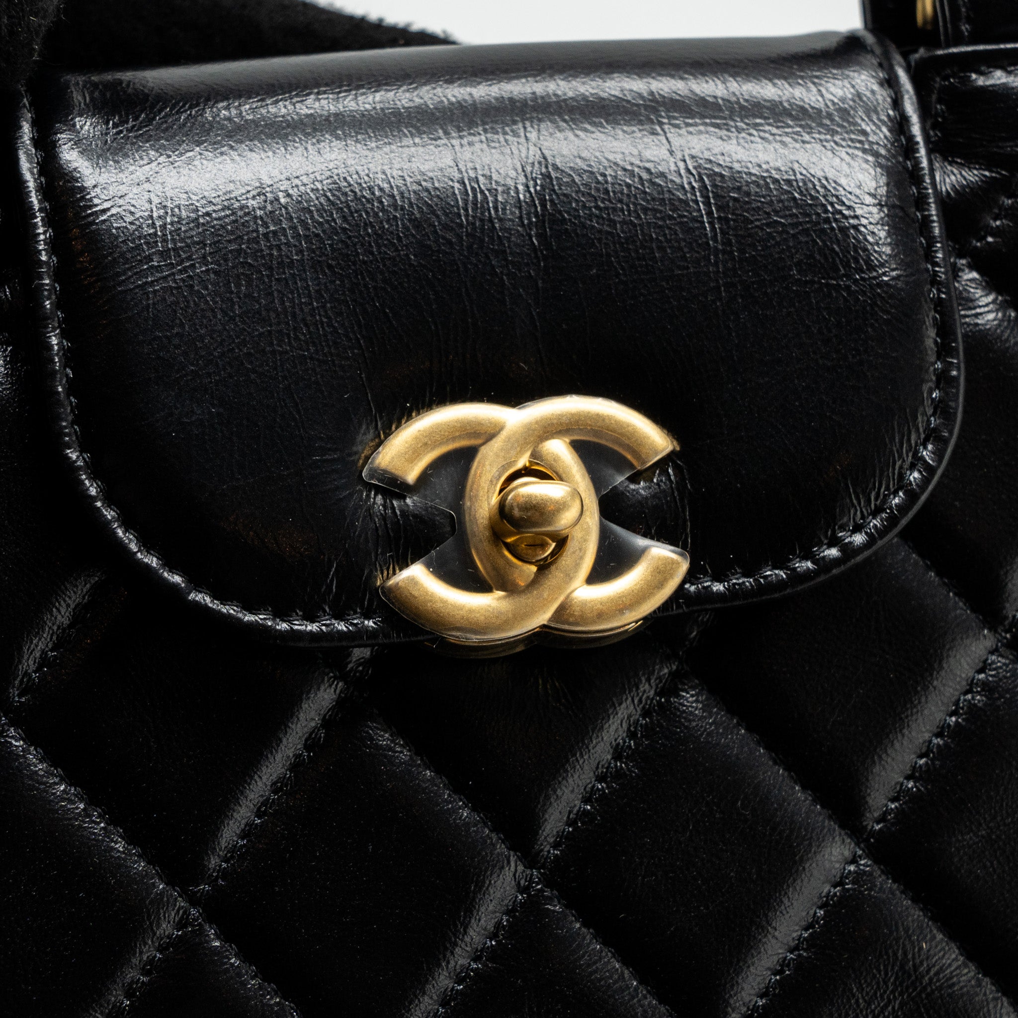 chanel-23k-mini-shopping-tote-calfskin-black-brushed-ghwmicrochip-1