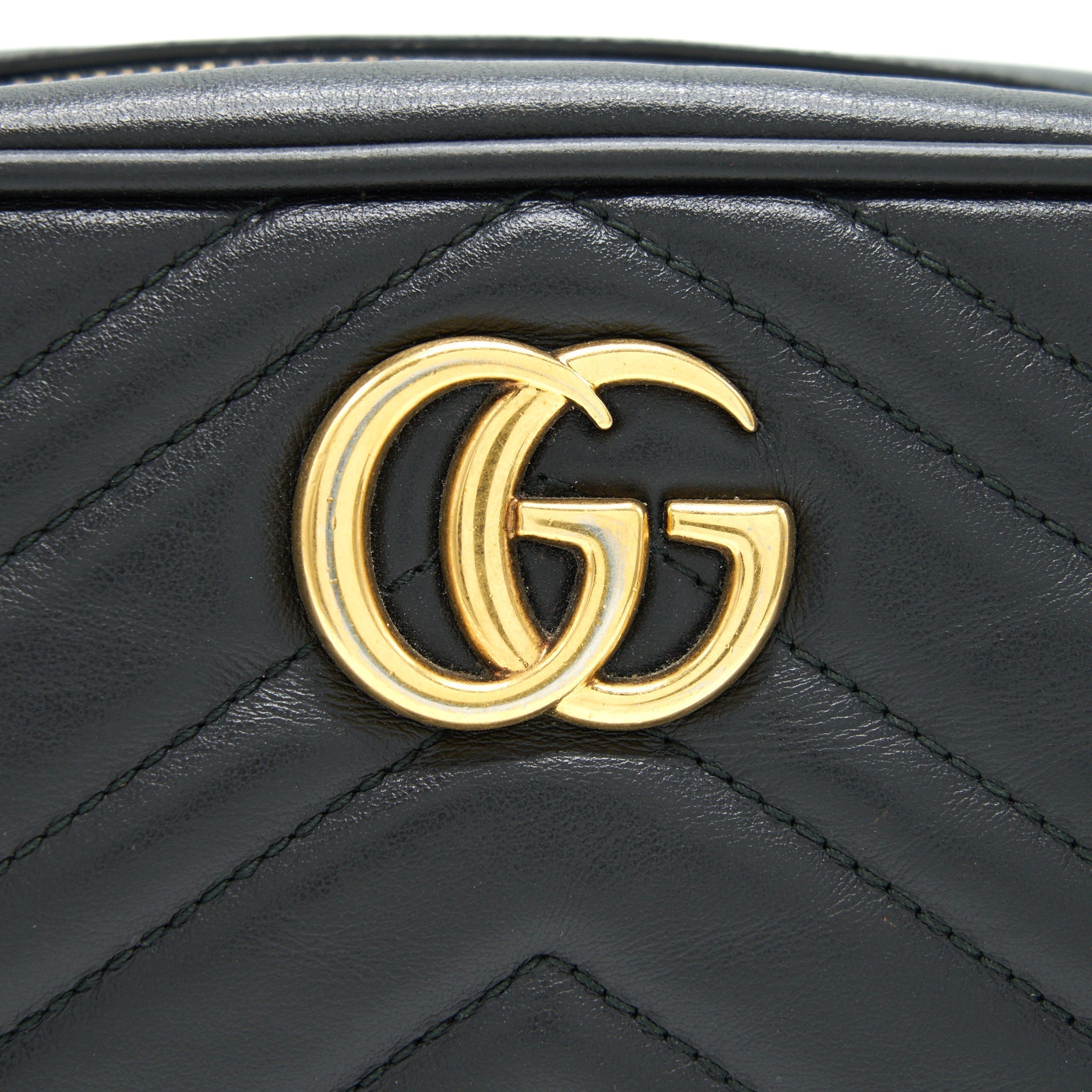 gucci-black-camera