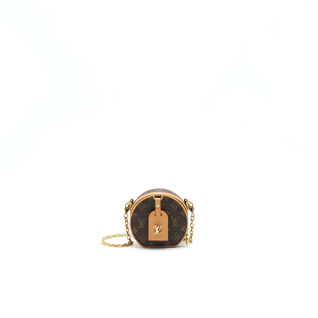 louis-vuitton-petite-boite-chapeau-necklace-monogram-canvas