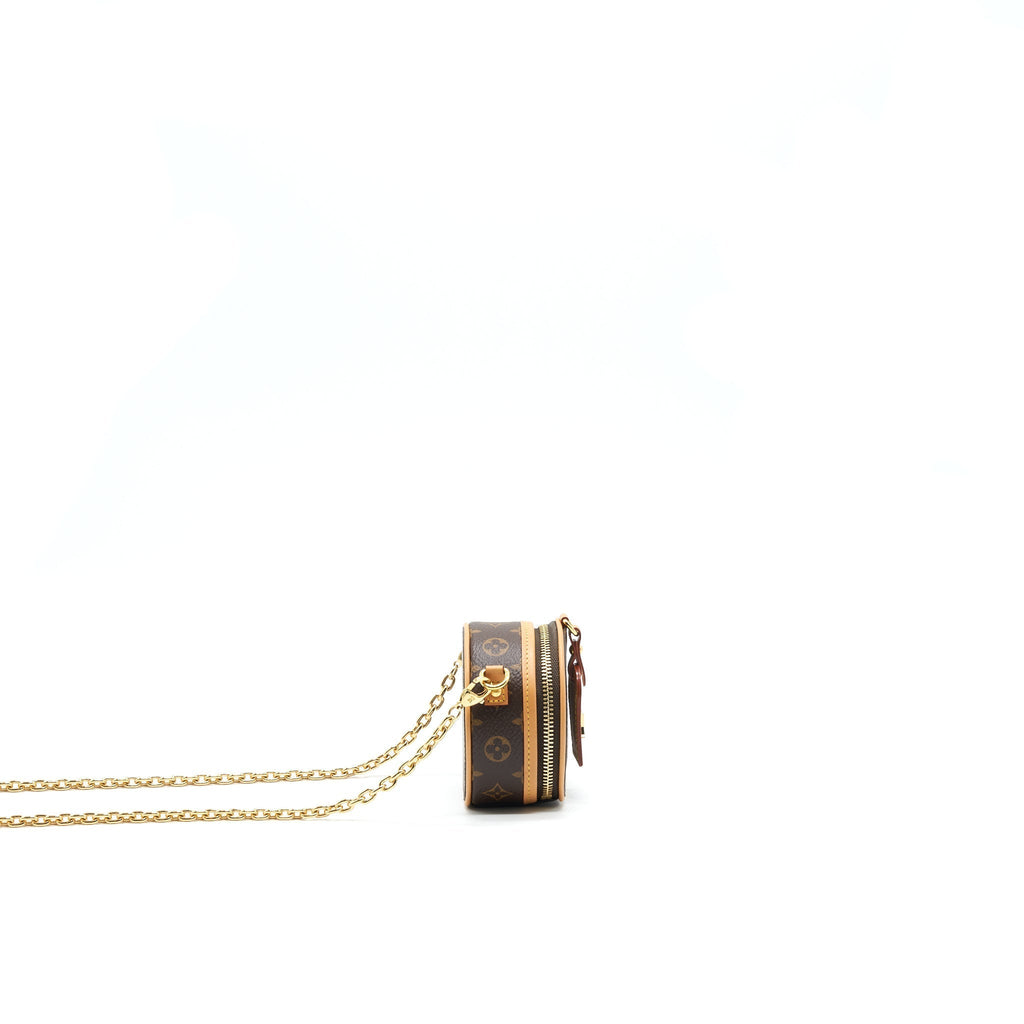 louis-vuitton-petite-boite-chapeau-necklace-monogram-canvas