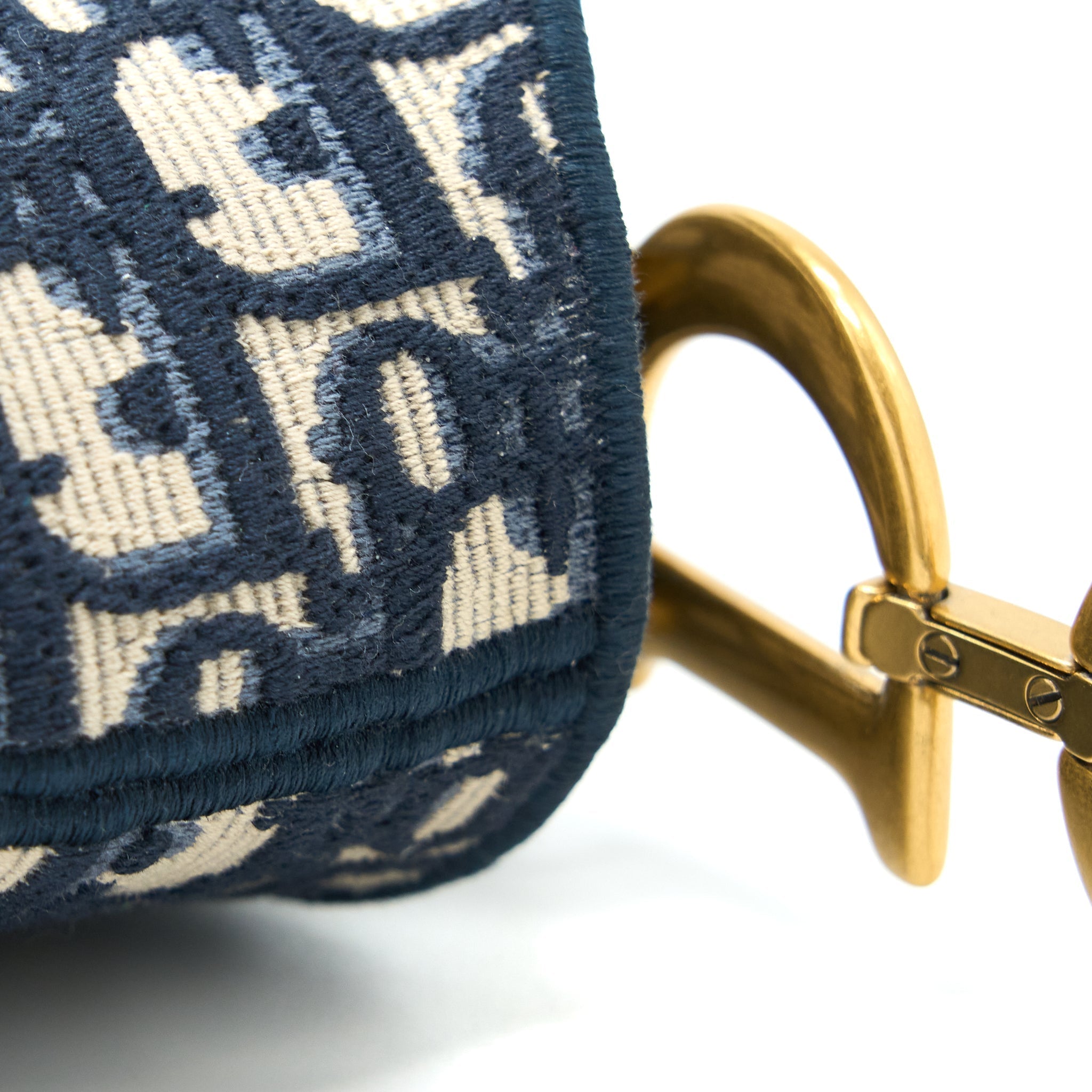 dior-saddle-bag-blue-oblique-embroidery-ghw