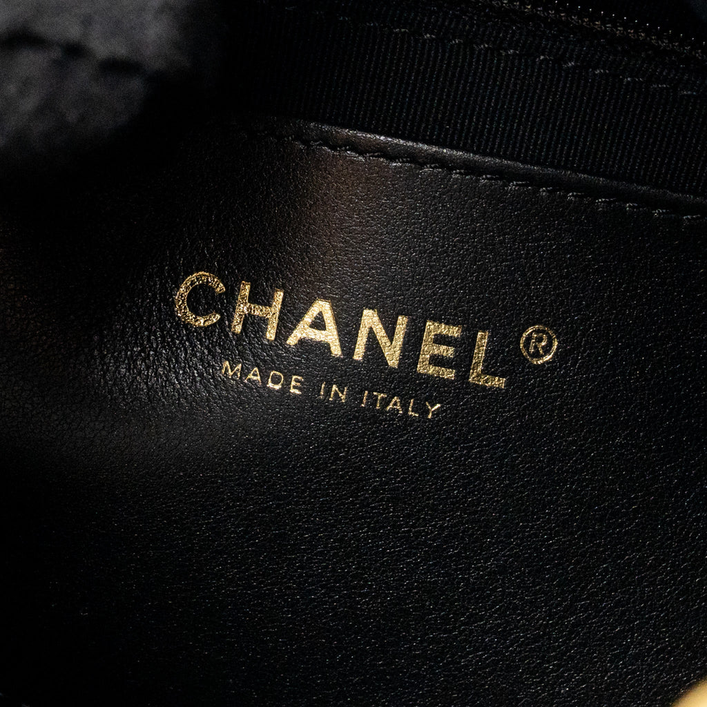 chanel-large-hobo-bag-lambskin-black-ghw-microchip-copy