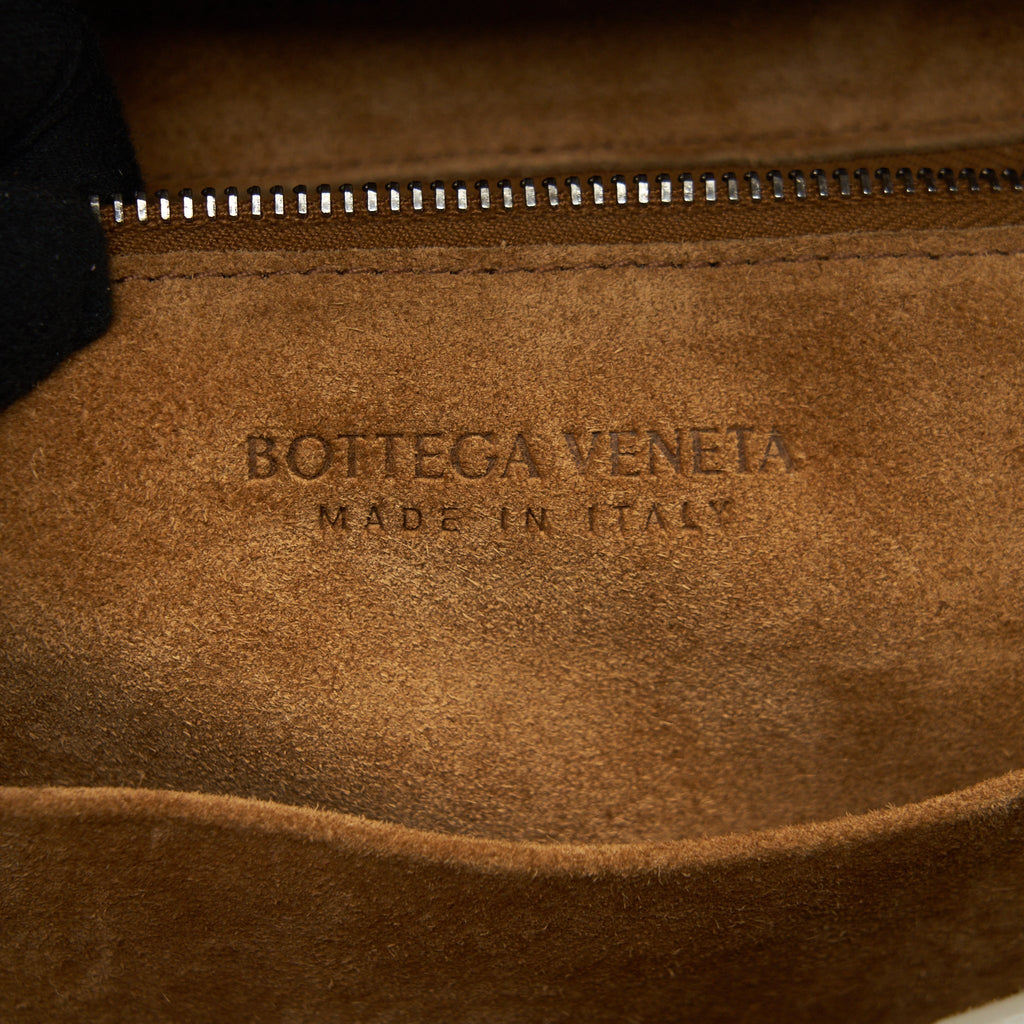 bottega-veneta-small-arco-white-shw