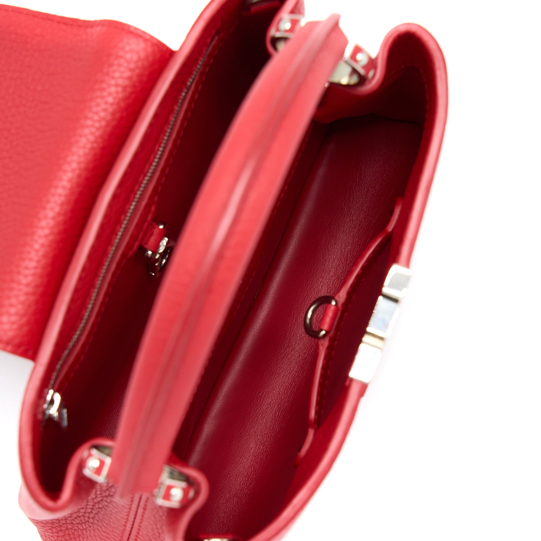 louis-vuitton-capucines-bb-taurillon-red-ghw