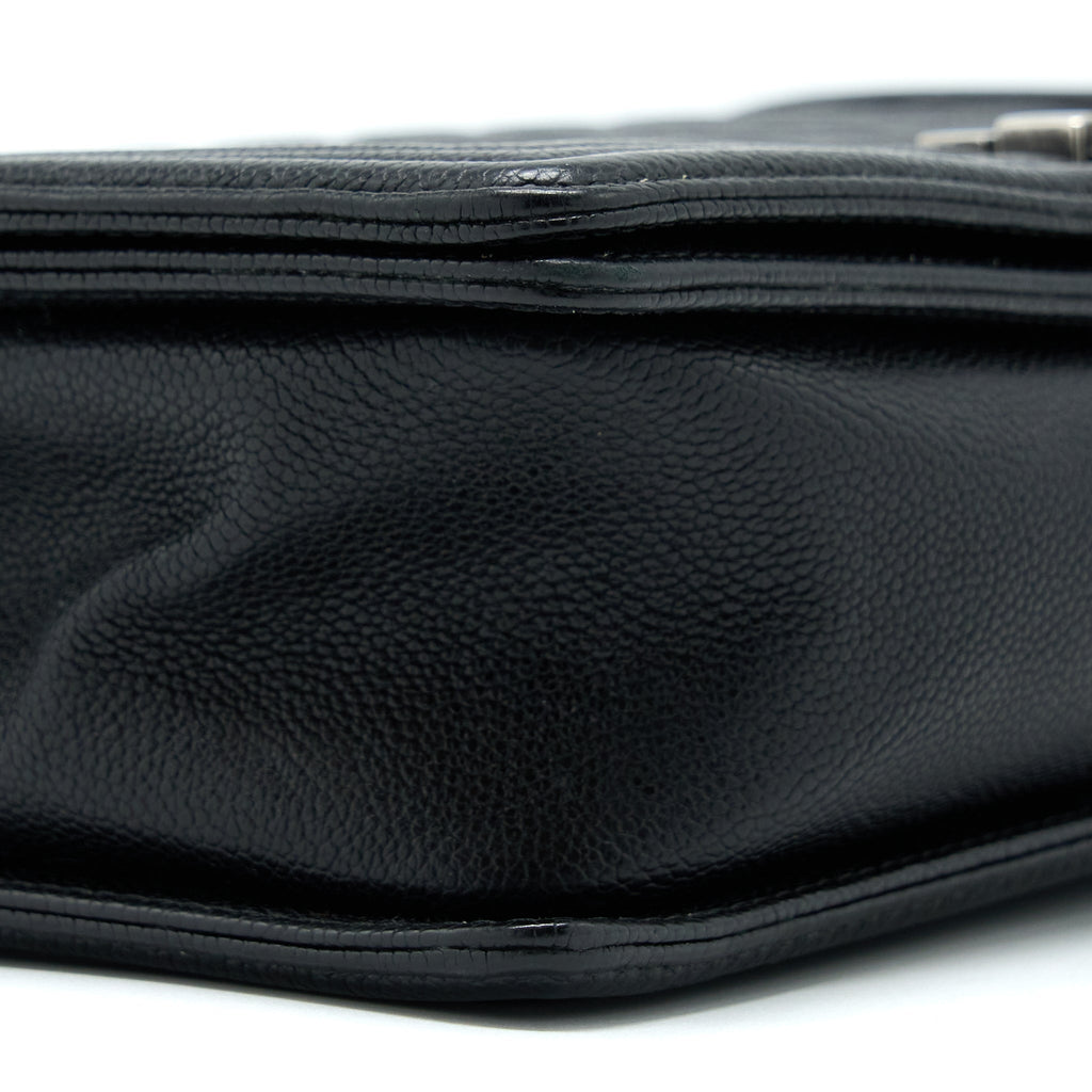 chanel-new-medium-28cm-boy-bag-caviar-black-ruthenium-shw