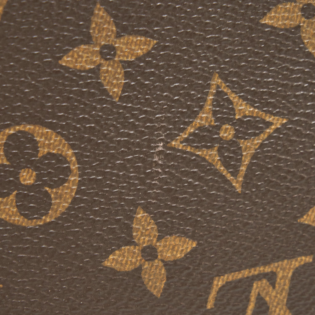 louis-vuitton-toiletry-pochette-26-monogram-canvas-4