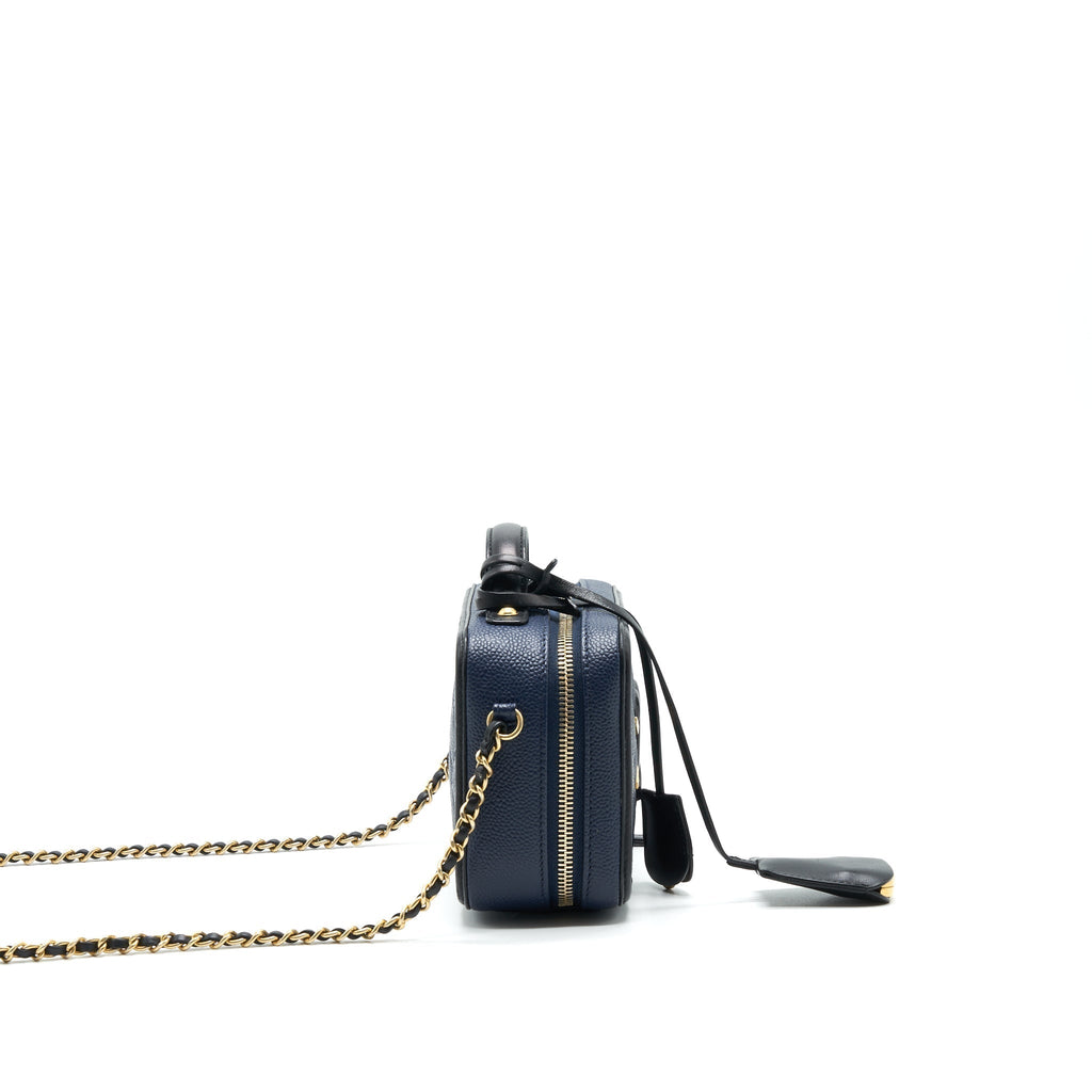 chanel-blue-vanity-case-in-small-navy
