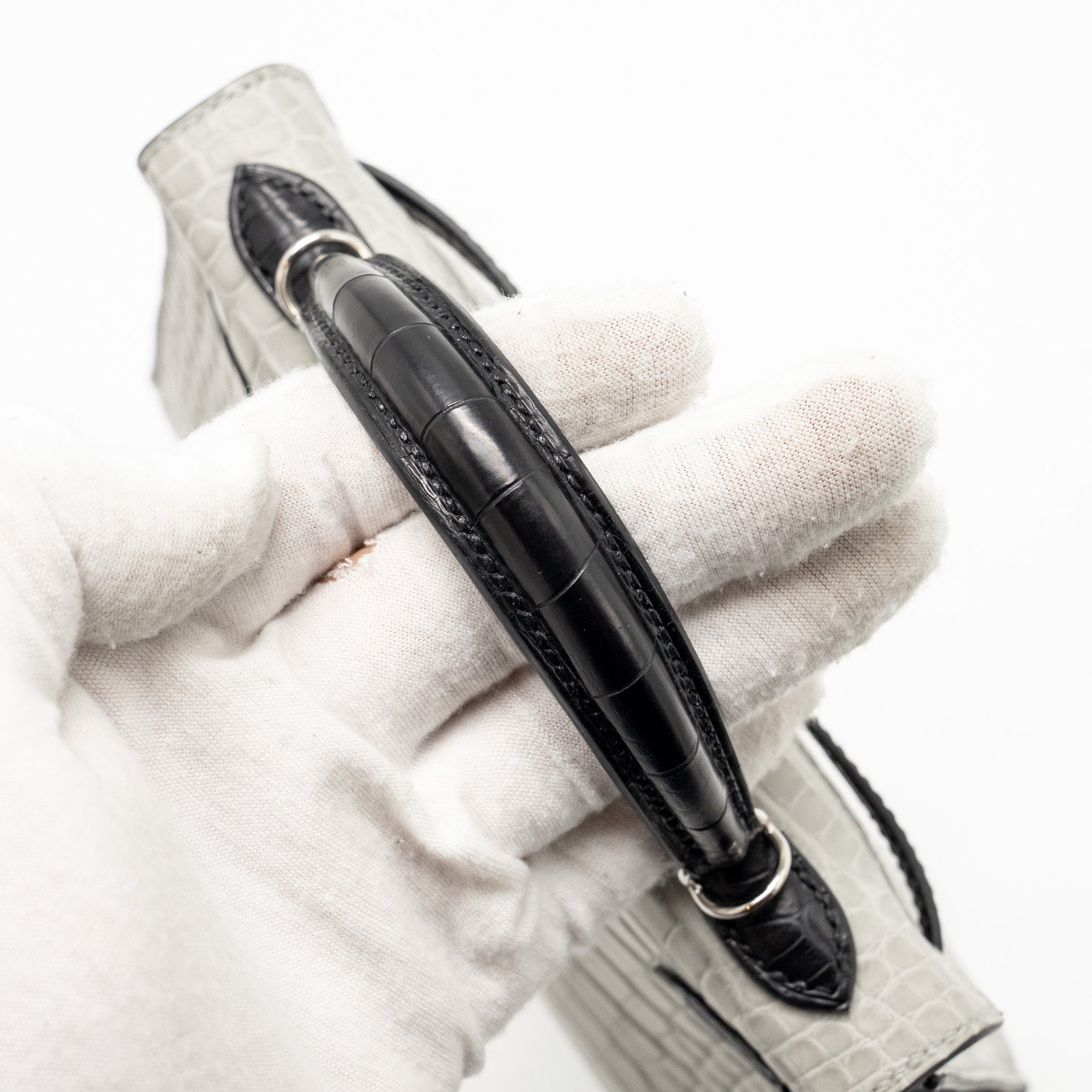 hermes-mini-kelly-ii-alligator-mississippiensis-matt-gris-perle-black-shw-stamp-w