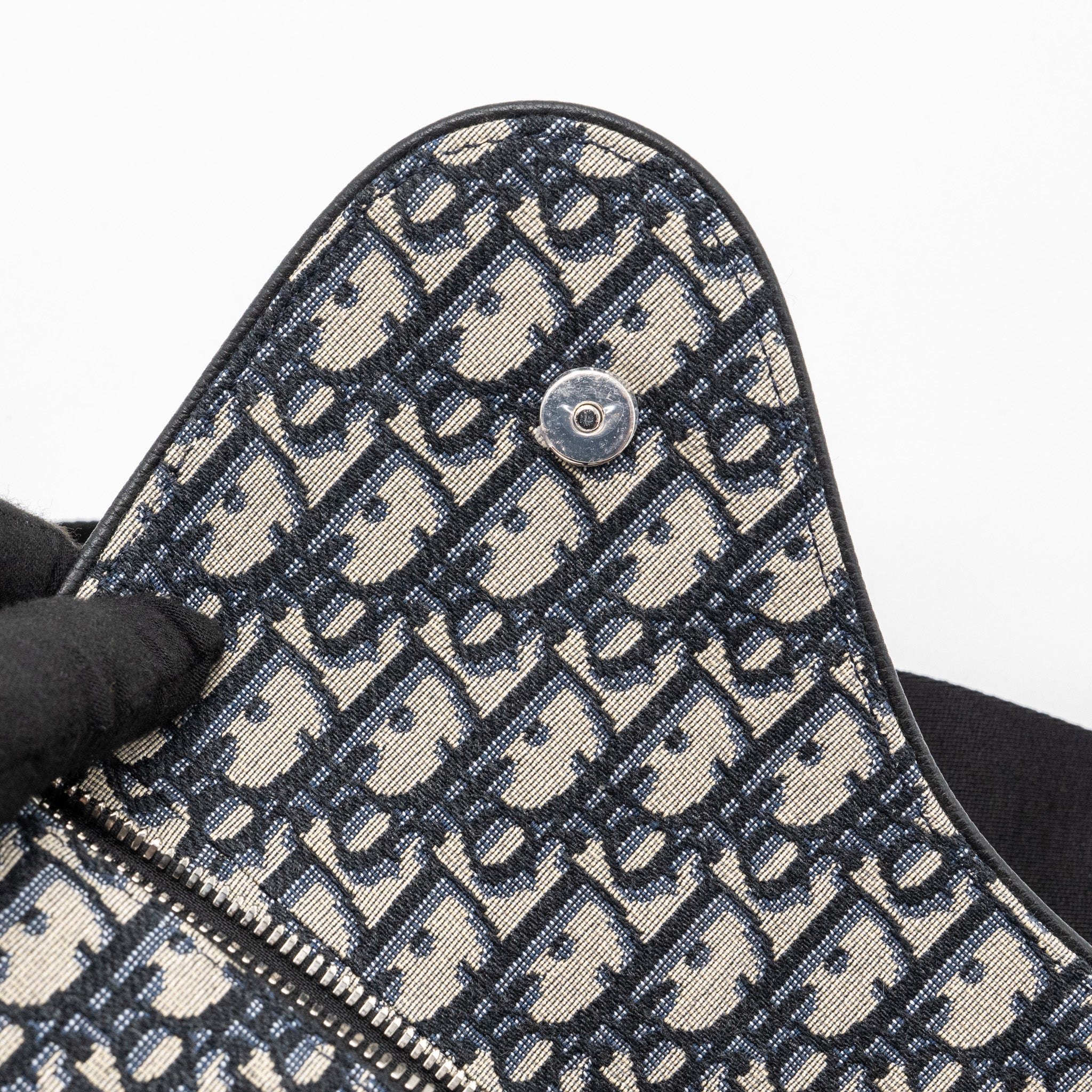 dior-homme-saddle-bag-dior-oblique-jacquard-beige-black-ghw
