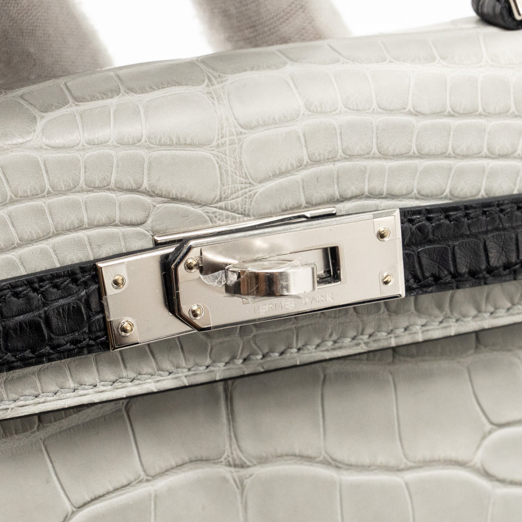 hermes-mini-kelly-ii-alligator-mississippiensis-matt-gris-perle-black-shw-stamp-w