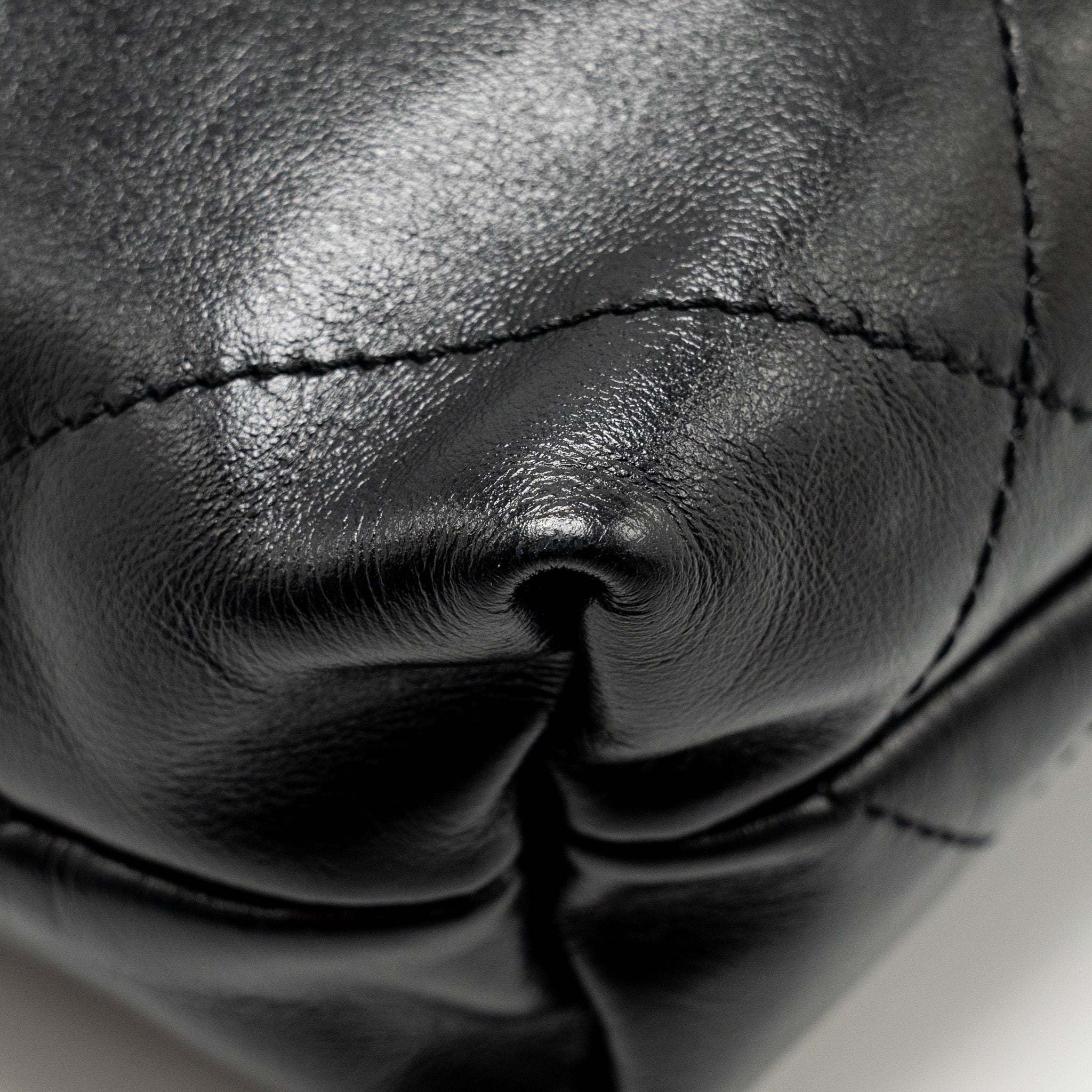 chanel-23k-mini-22-bag-shiny-calfskin-black-ghw-microchip