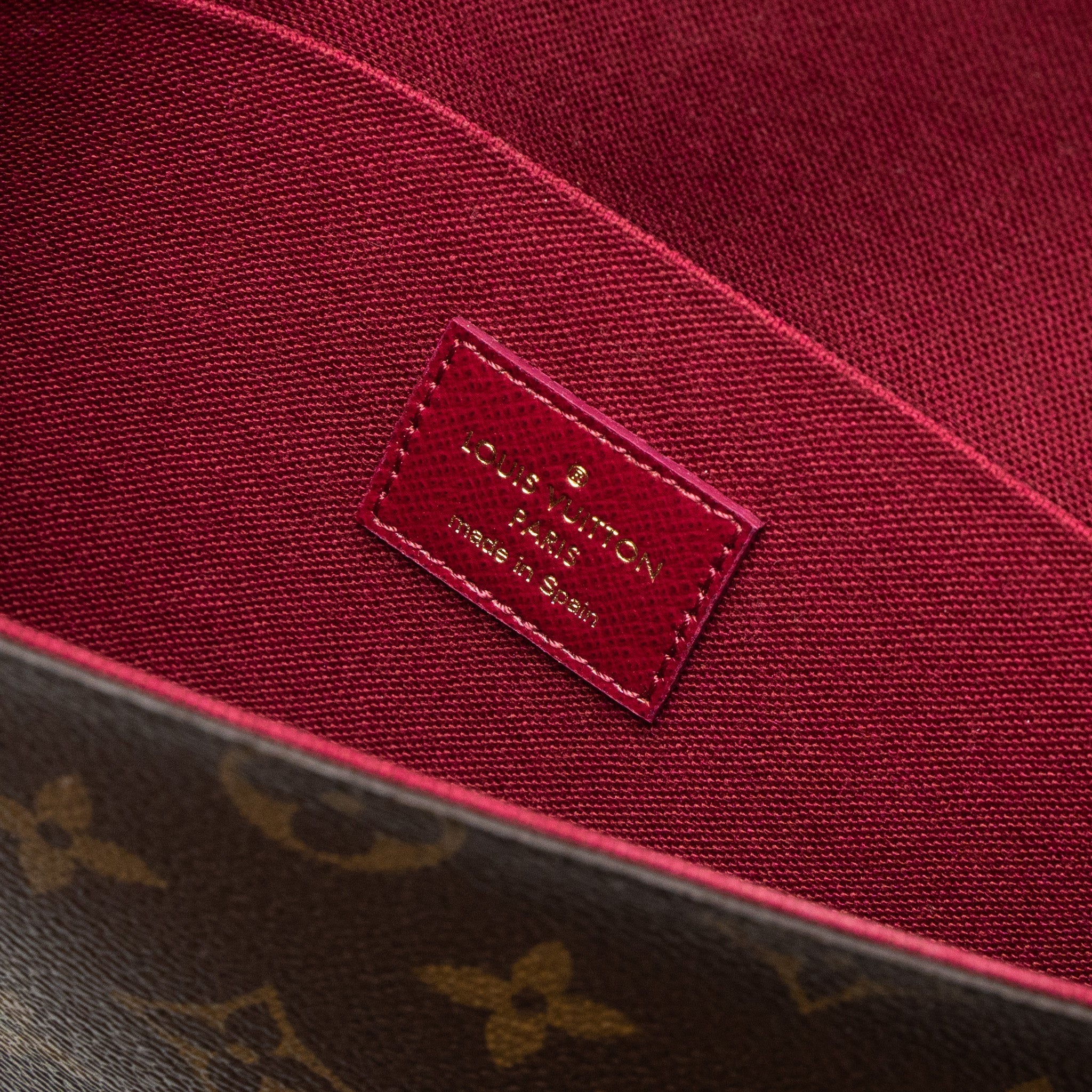 louis-vuitton-felicie-pochette-monogram-canvas-ghw-8