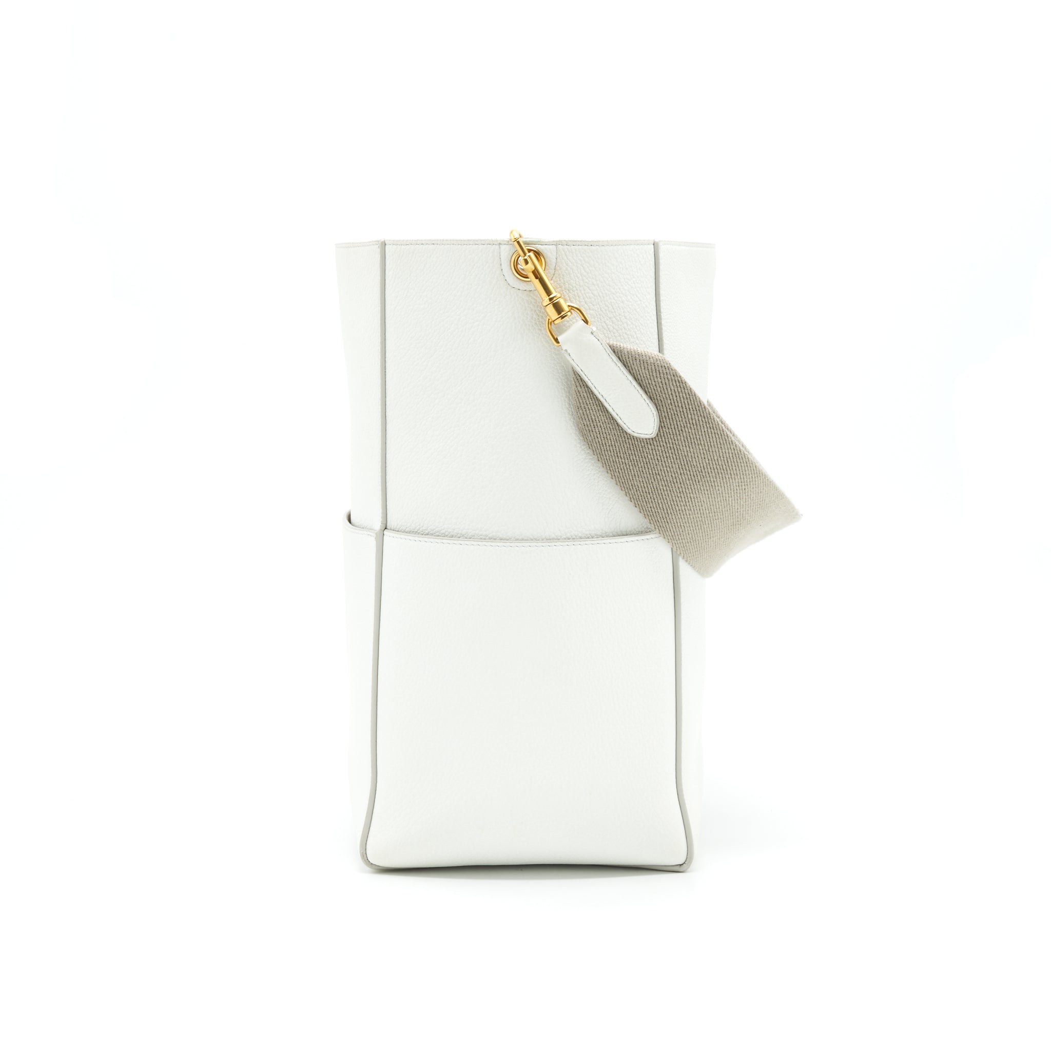 celine-sangle-bucket-bag-in-light-grey