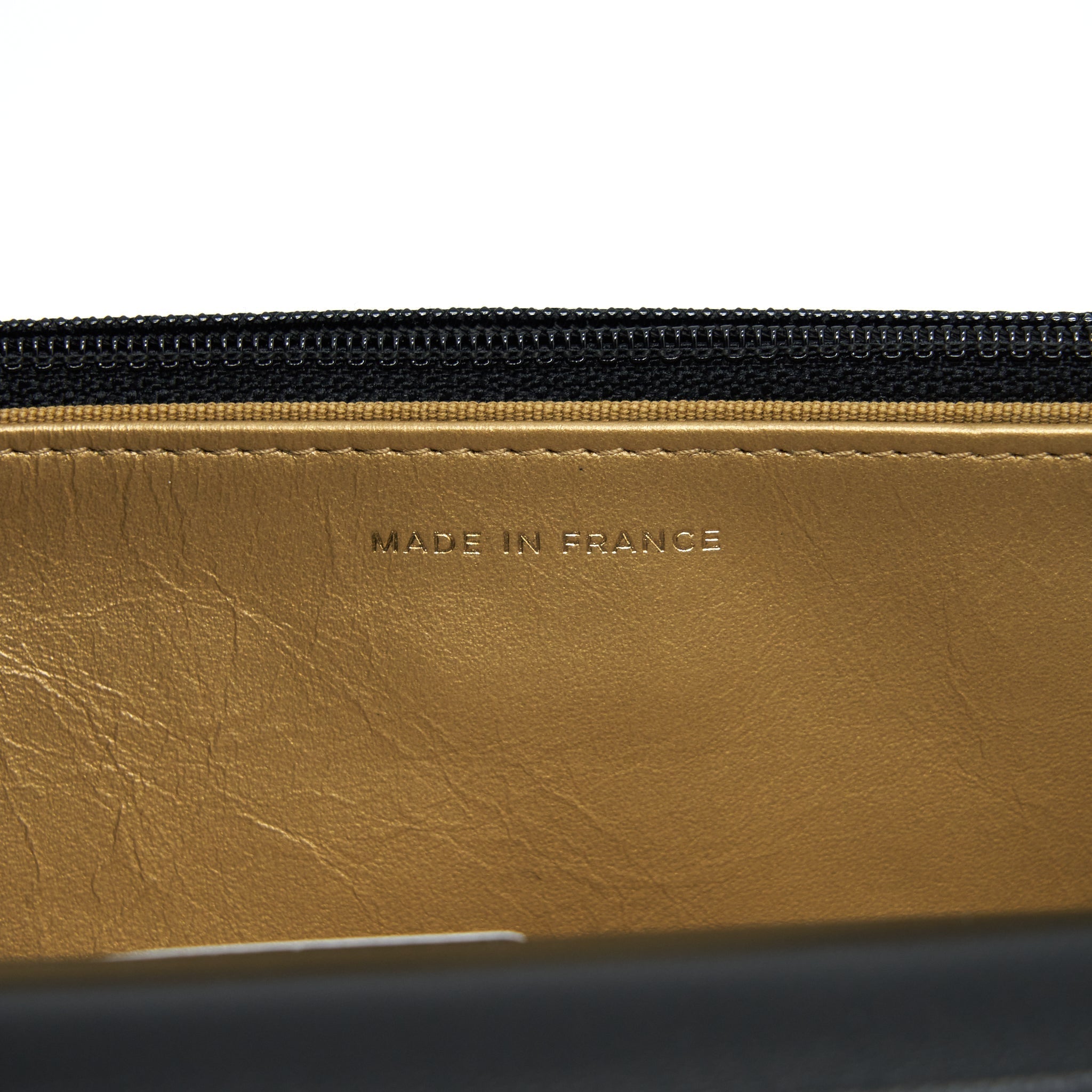 chanel-22s-pearl-crush-wallet-on-chain-lambskin-black-ghw-microchip-1