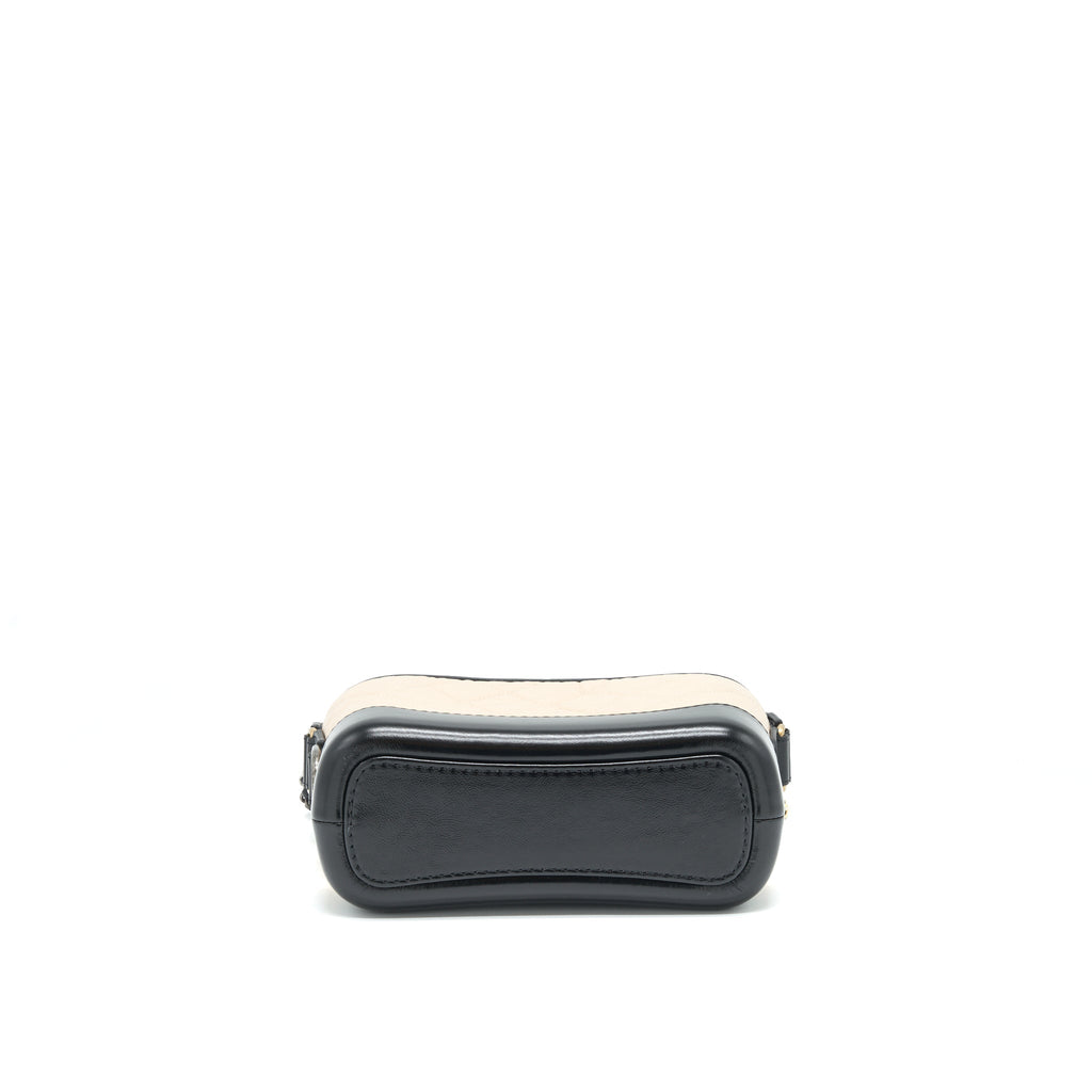 chanel-gabrielle-small-hobo-bag-beige-black-1