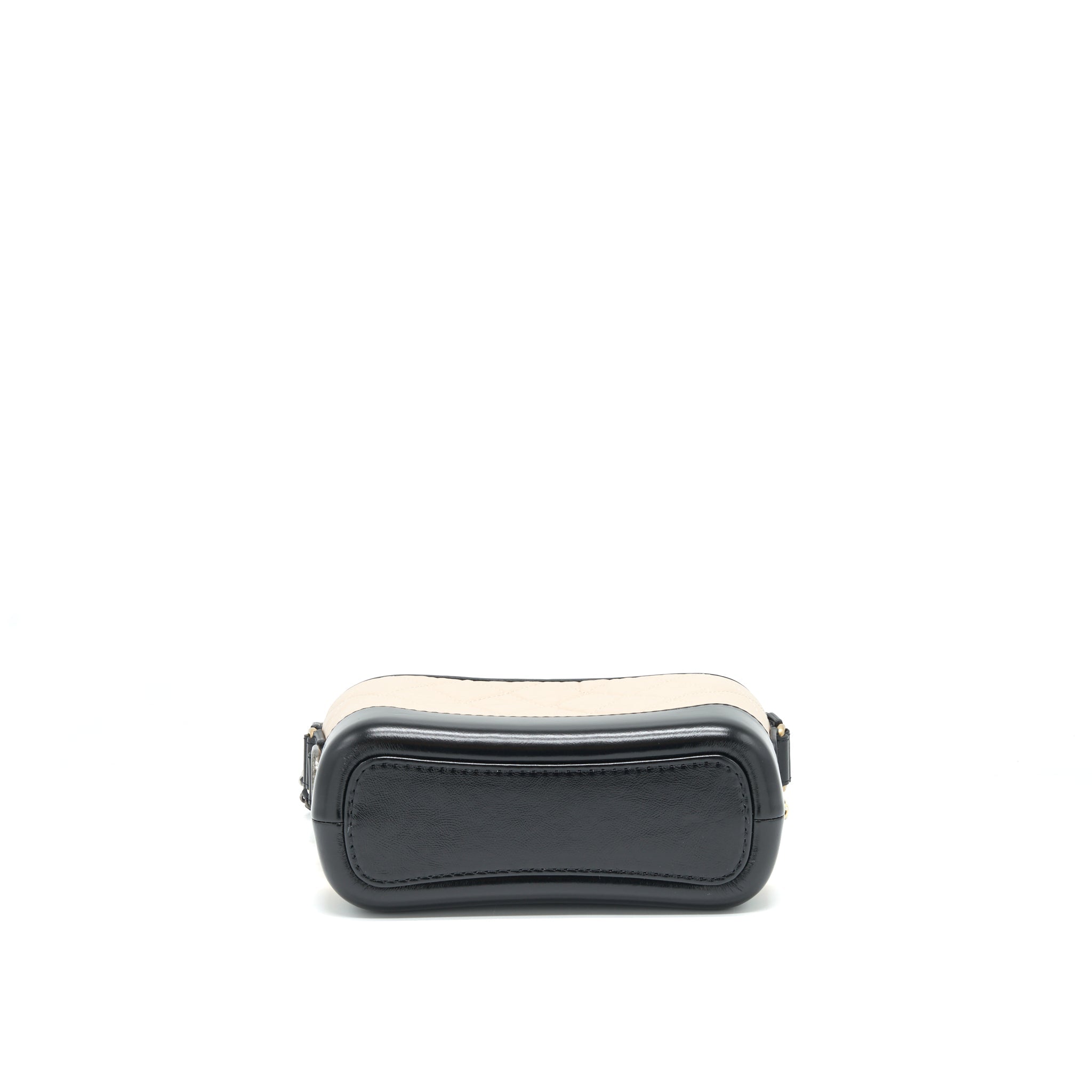 chanel-gabrielle-small-hobo-bag-beige-black-1
