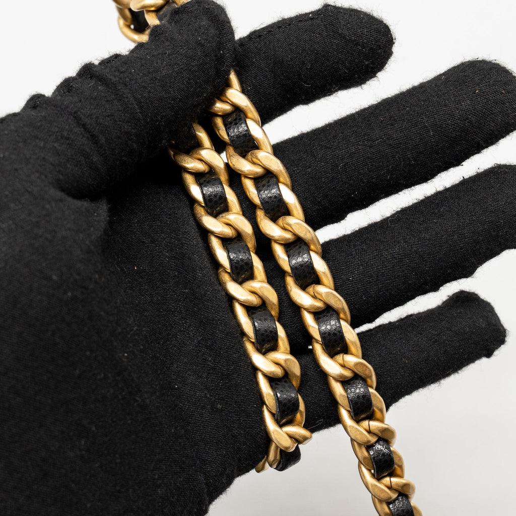 chanel-mini-25-bag-caviar-bag-ghw-microchip