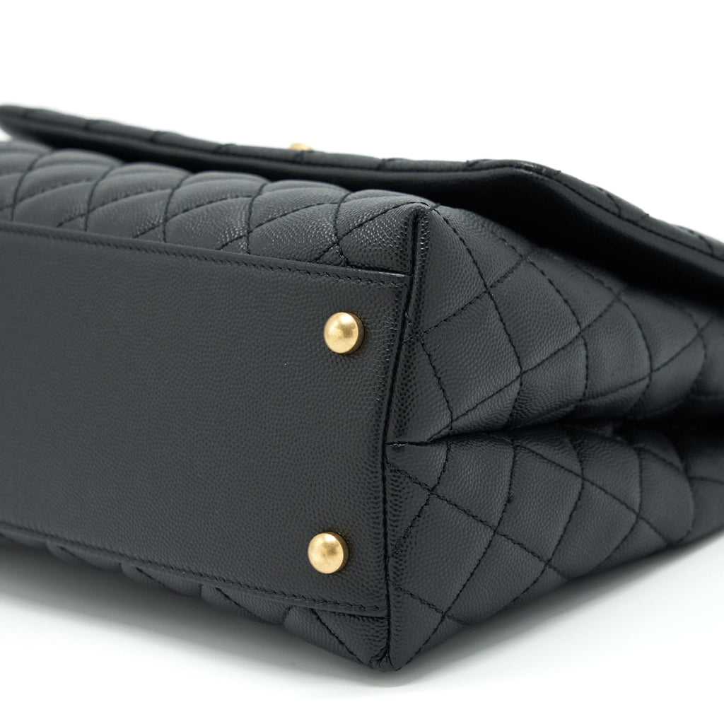 chanel-medium-coco-handle-with-lizard-embossed-handle-caviar-black-ghw