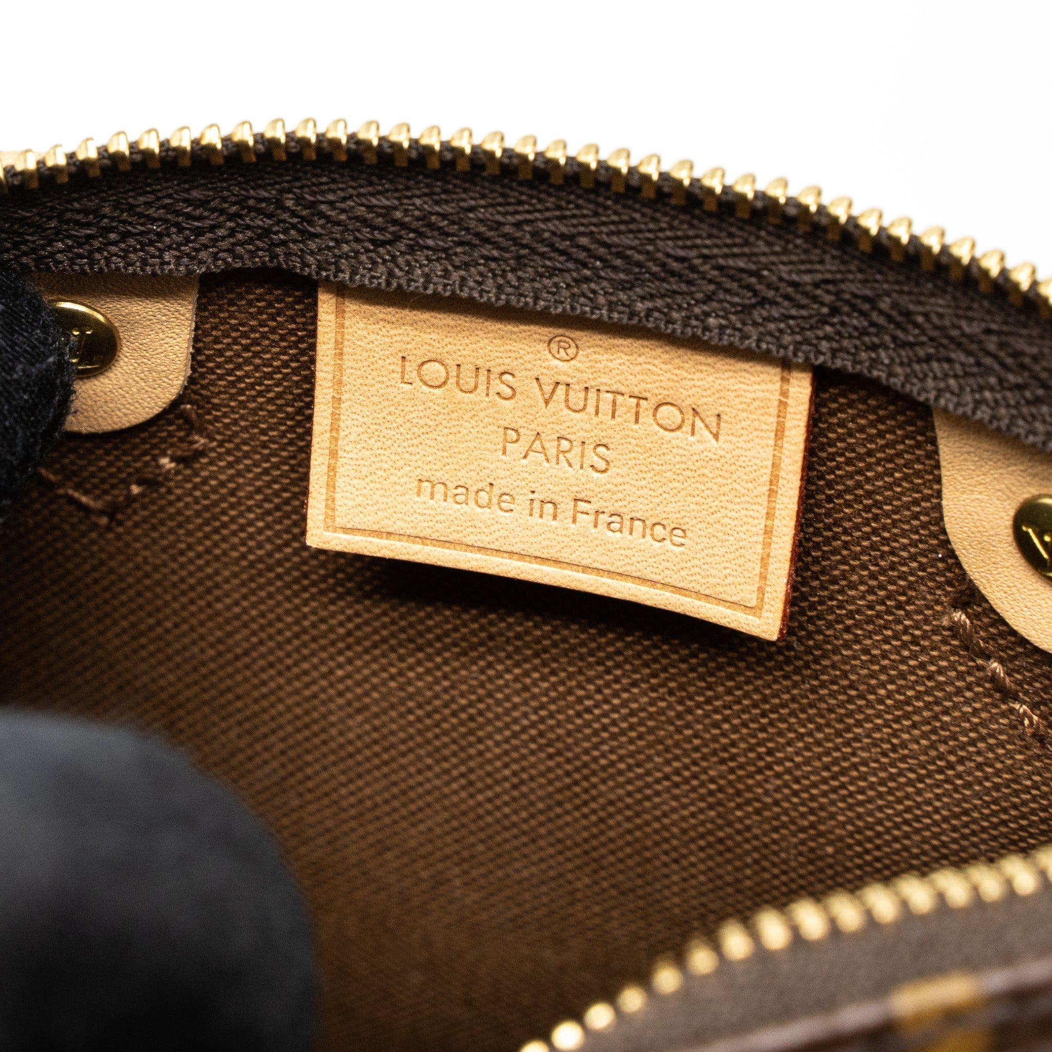 louis-vuitton-nano-speedy-monogram-canvas-ghw-old-version